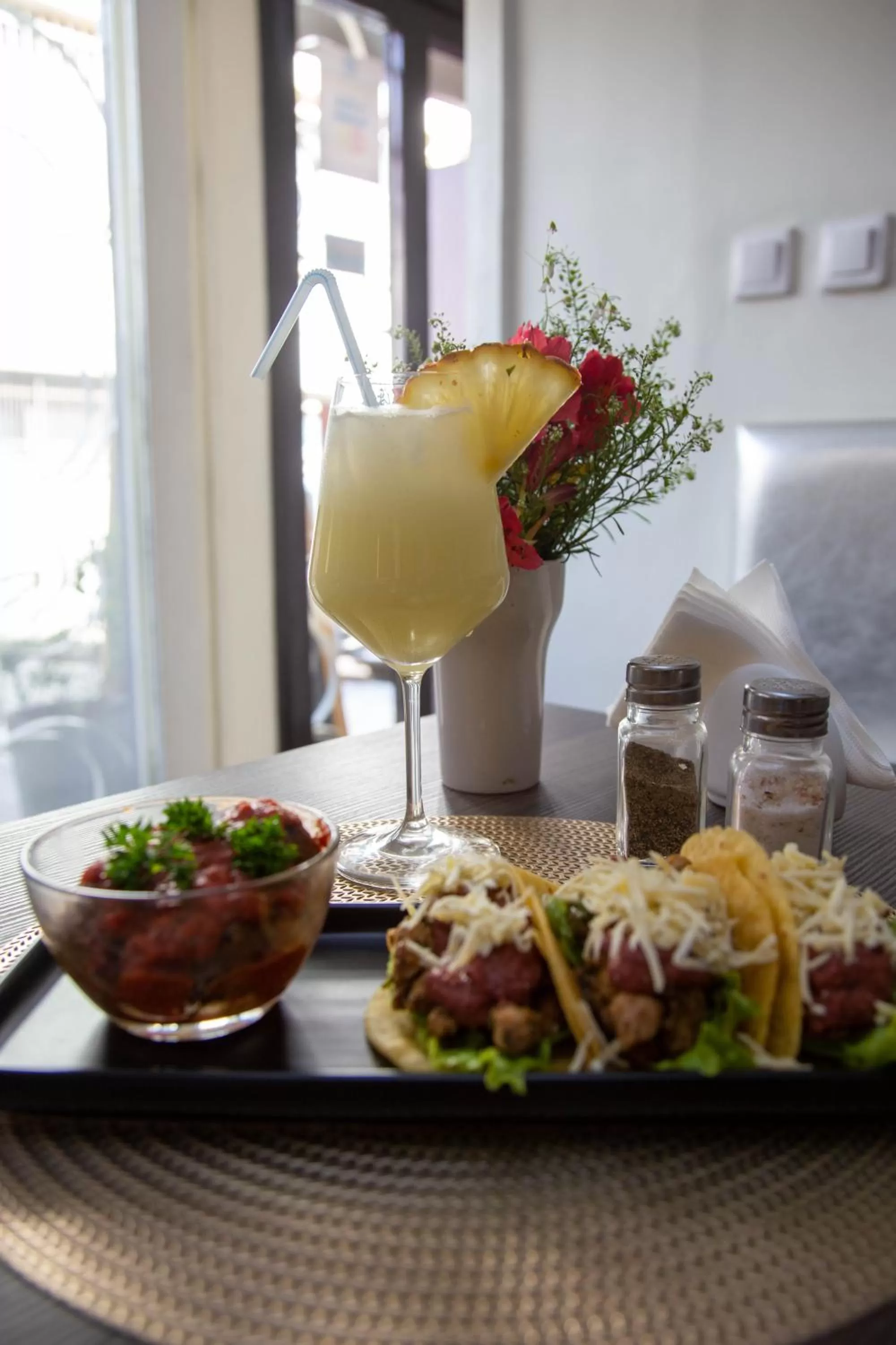 Restaurant/places to eat in Hotel La Villette