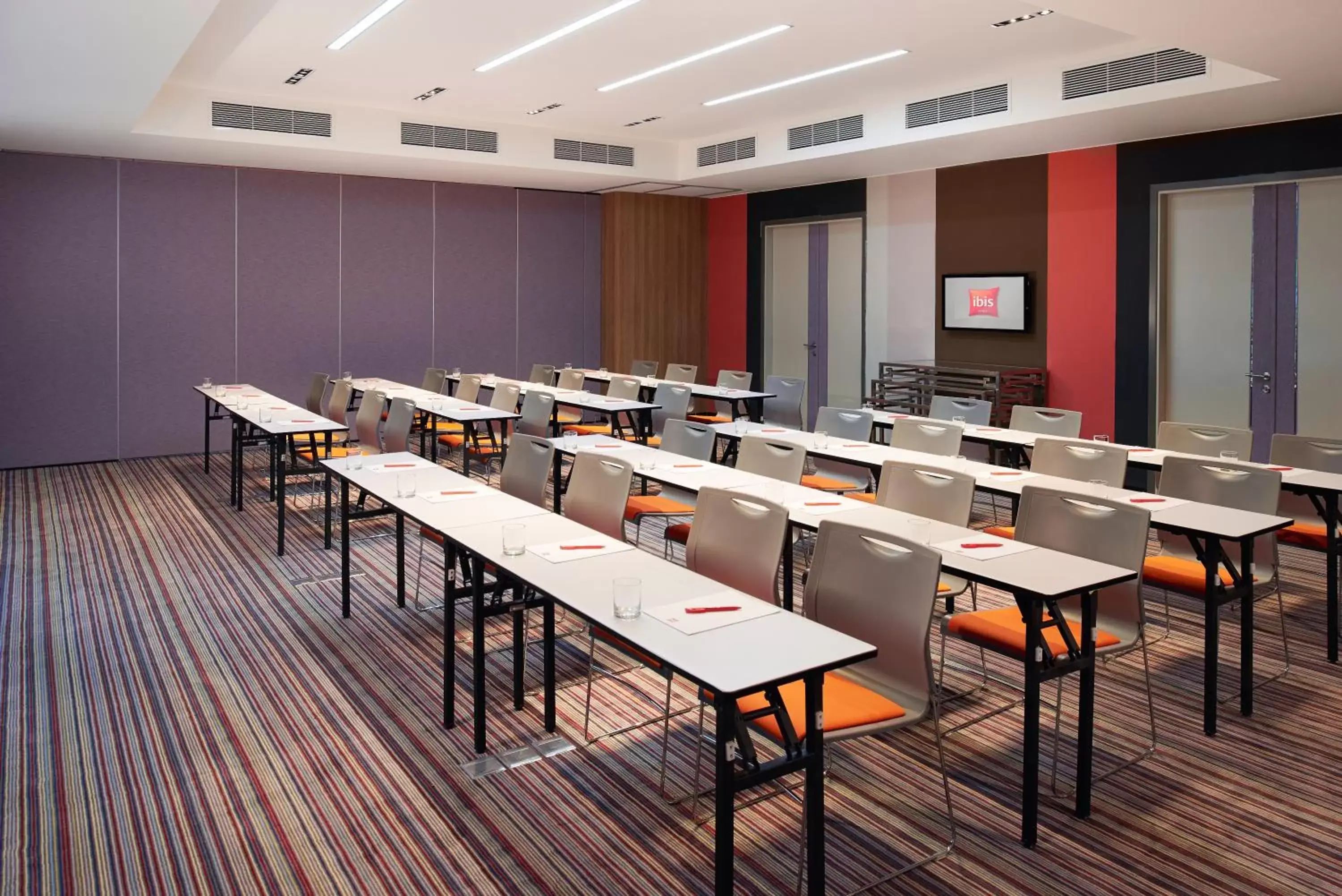 Meeting/conference room in Ibis Saigon Airport