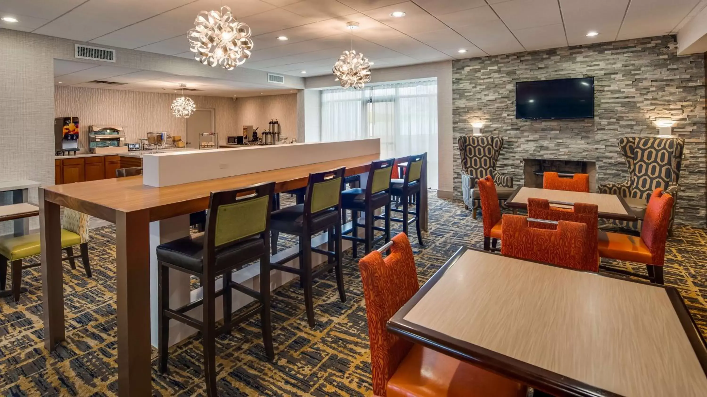 Restaurant/Places to Eat in Best Western Fishers Indianapolis