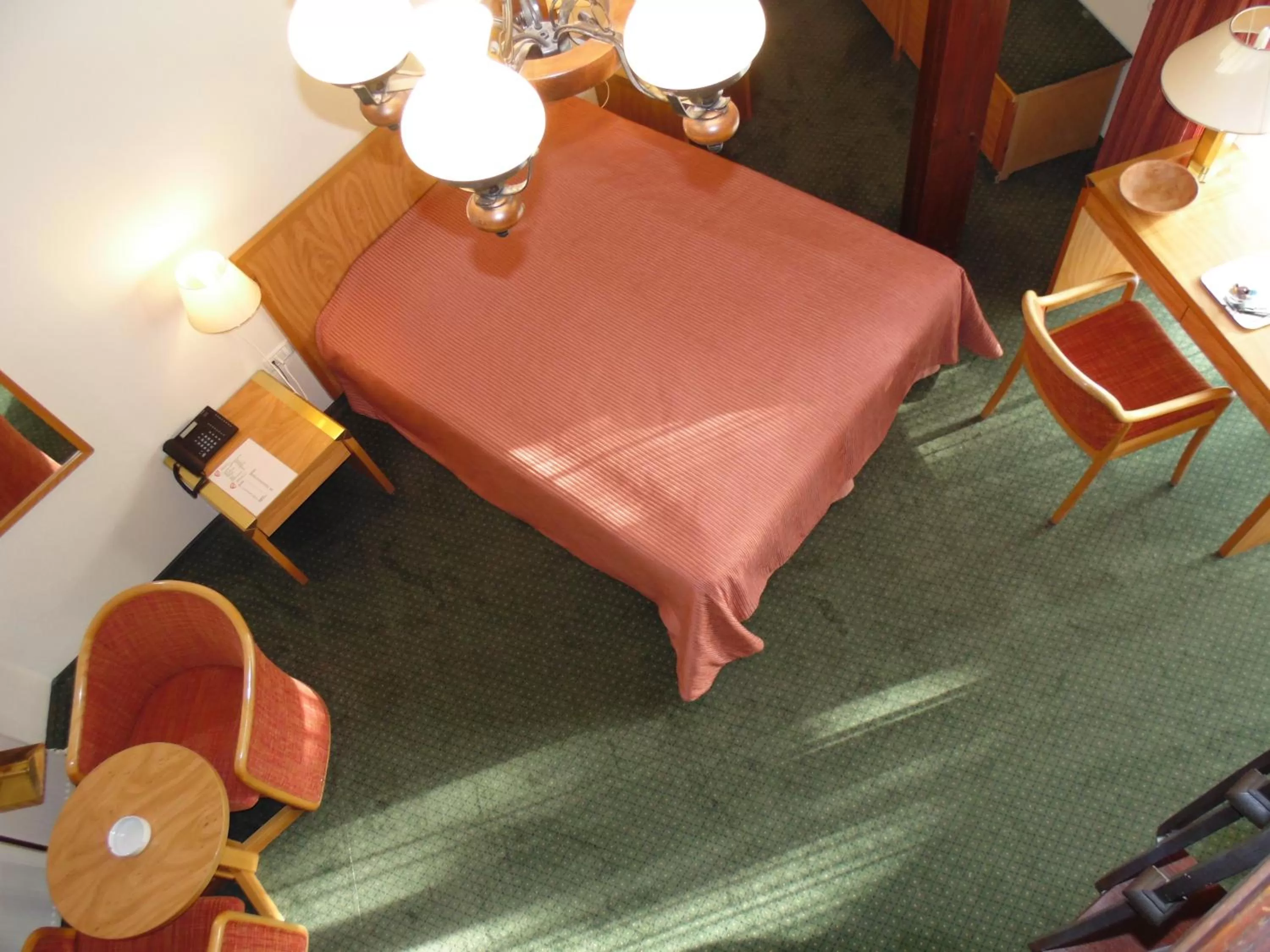 Photo of the whole room in Curtea Brasoveana