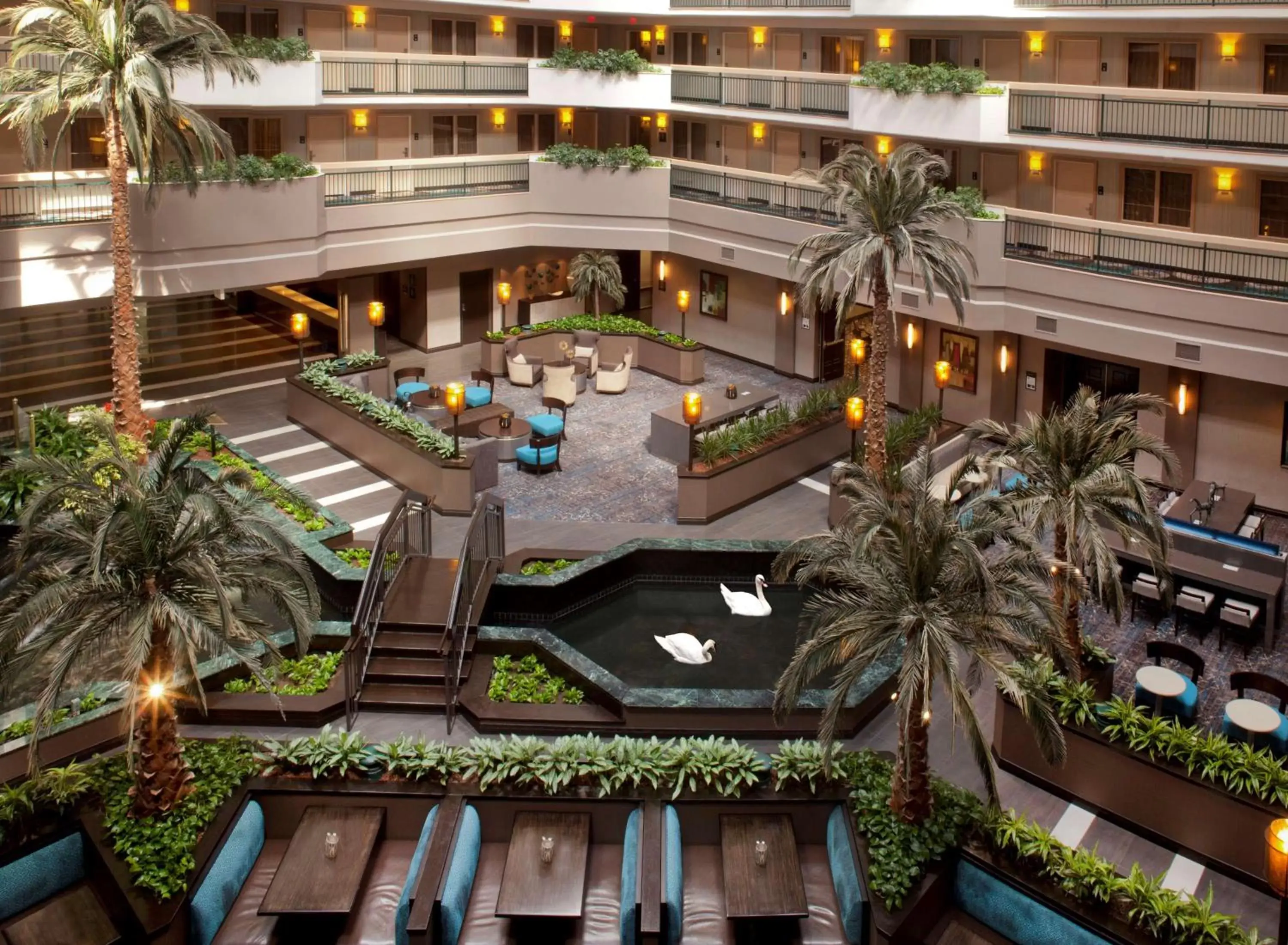 Lobby or reception, Pool View in Embassy Suites by Hilton Houston Near the Galleria