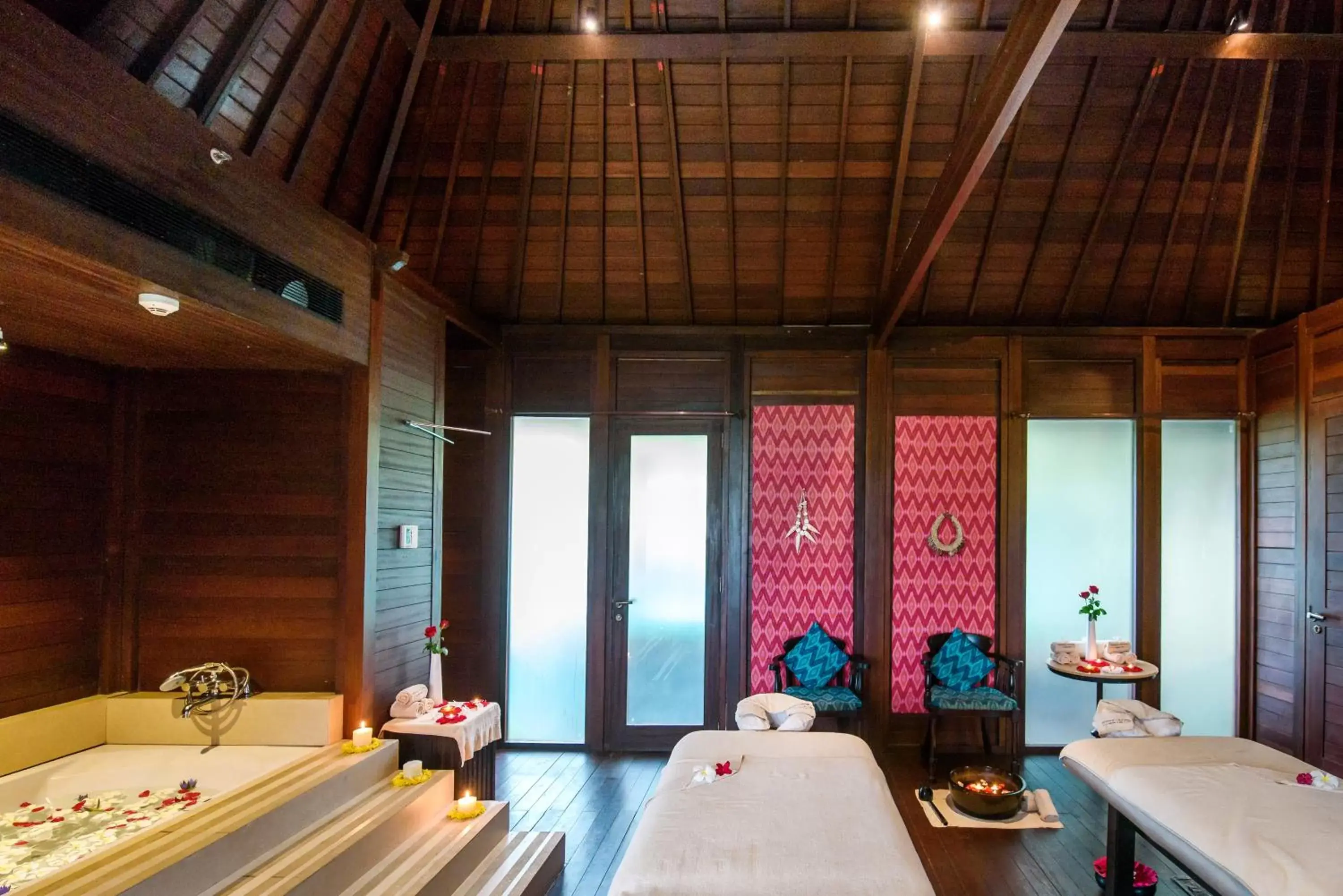 Massage in Novotel Goa Resort & Spa