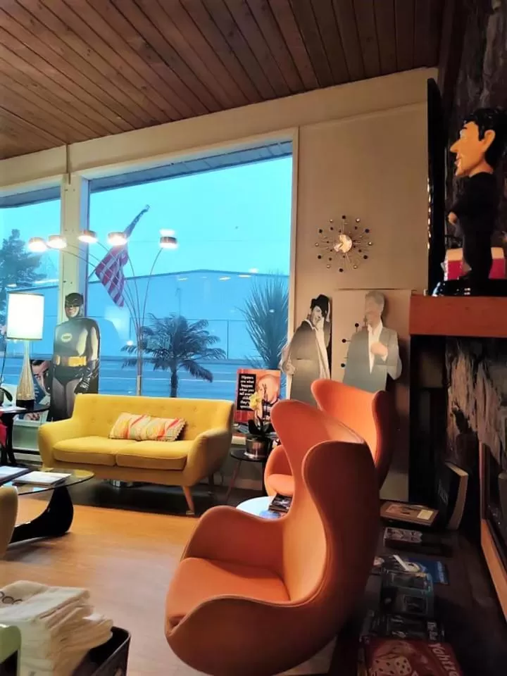 Lobby or reception in Atomic Motel