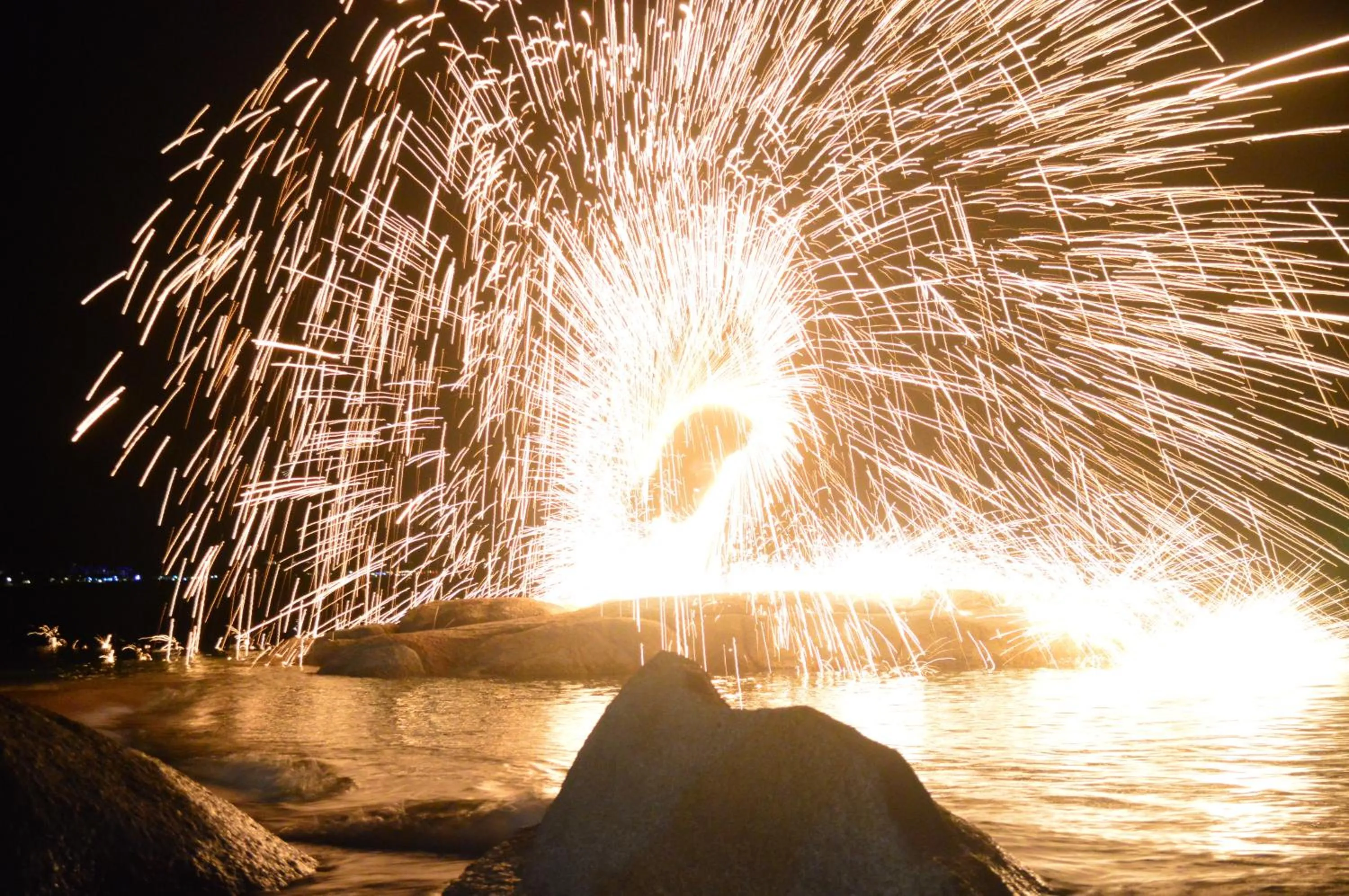 Area and facilities in Bonny Hotel 4 Floors No Elevator