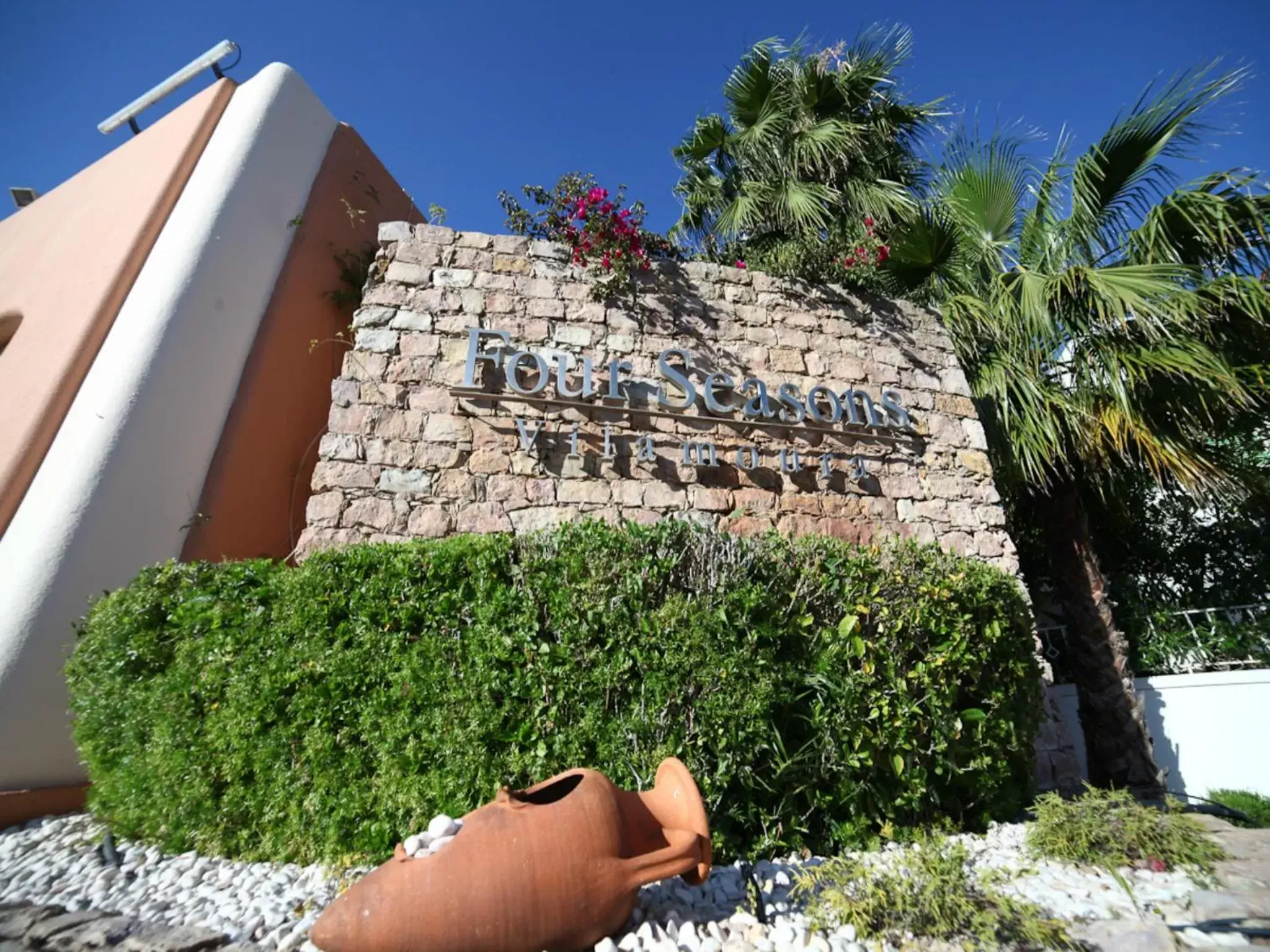 Facade/entrance in Four Seasons Vilamoura Facade/entrance in Four Seasons Vilamoura