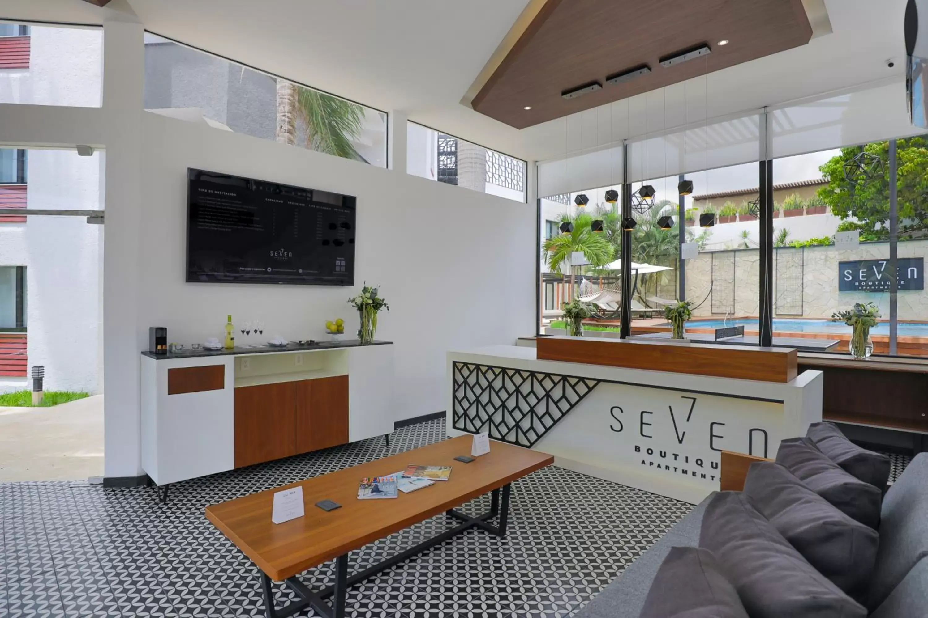 Property building in Seven Boutique Apartments Cancún