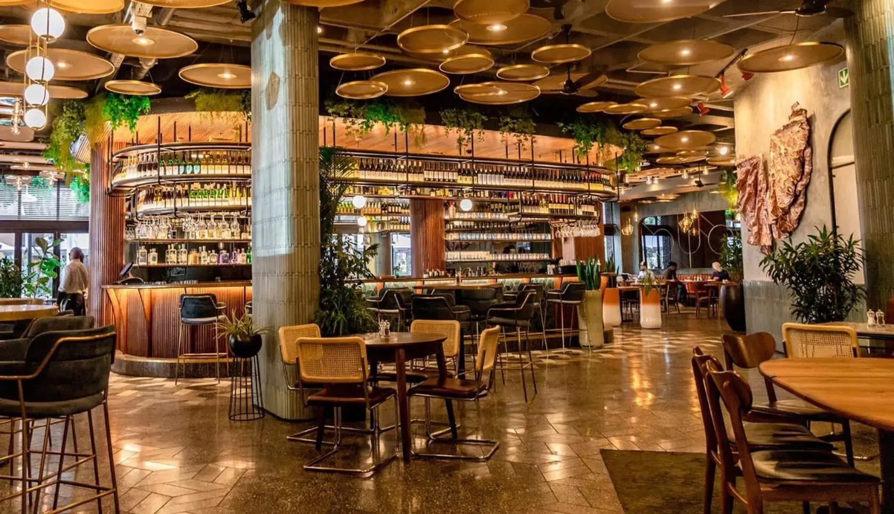 Restaurant/places to eat, Lounge/Bar in voco Johannesburg Rosebank an IHG Hotel