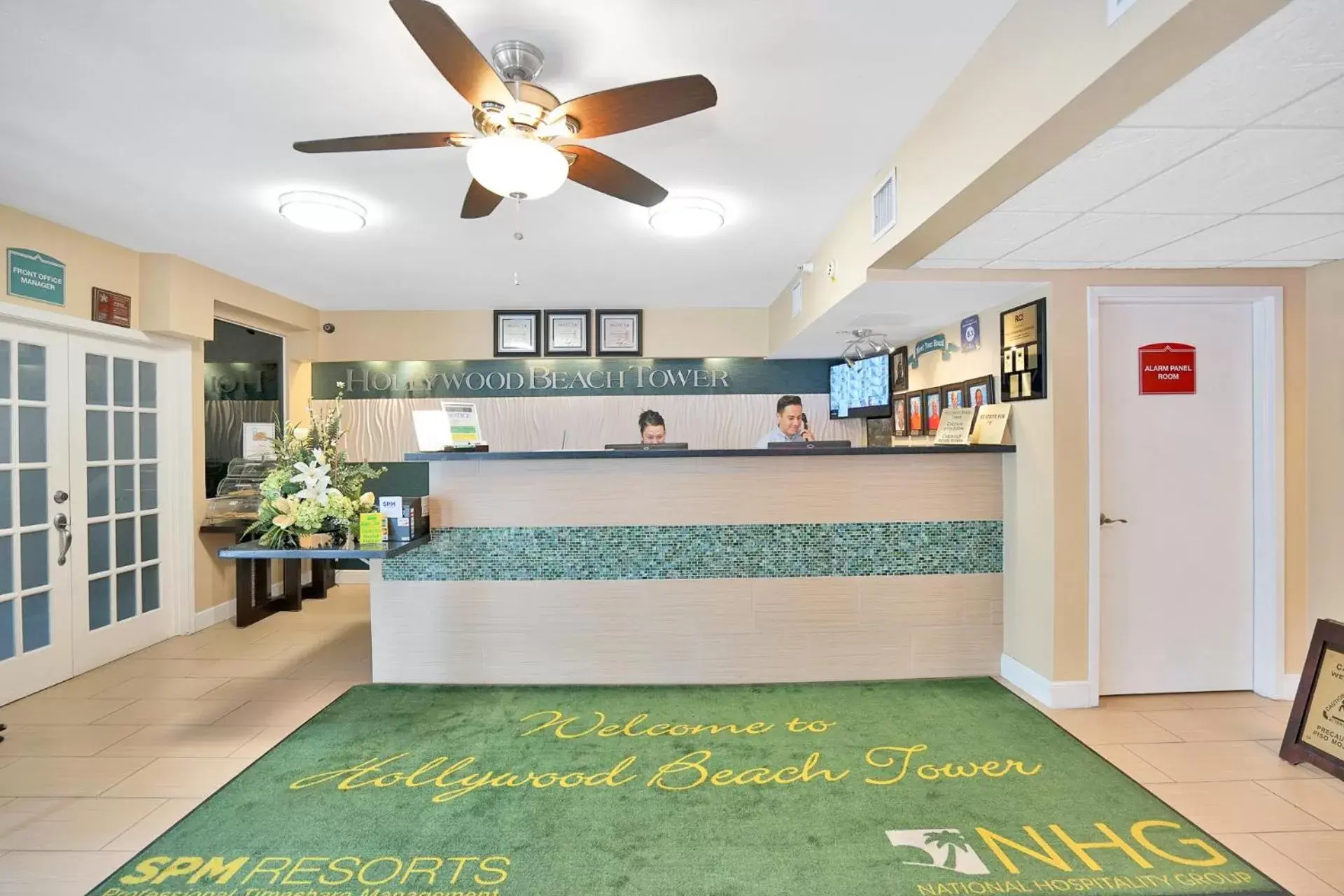 Lobby/Reception in Hollywood Beach Tower by Capital Vacations