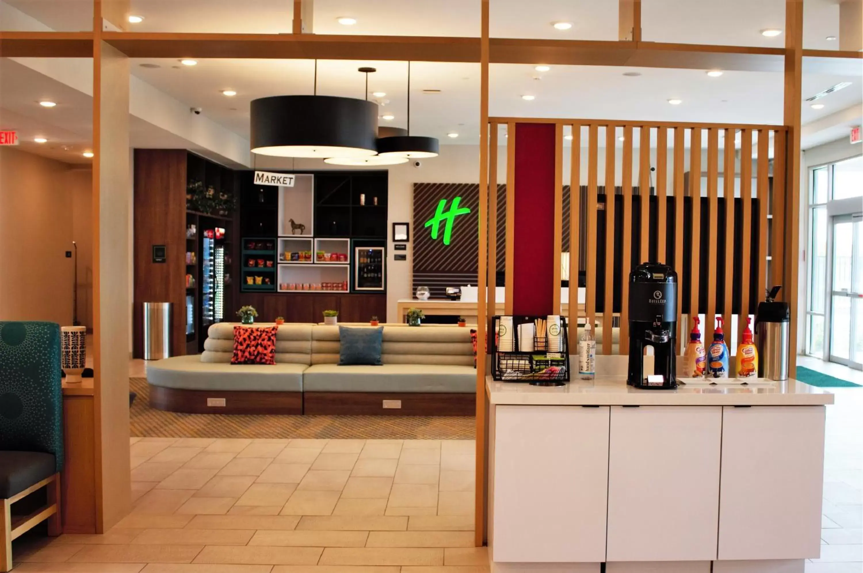 Property building in Holiday Inn Fort Worth - Alliance by IHG Property building in Holiday Inn Fort Worth - Alliance by IHG