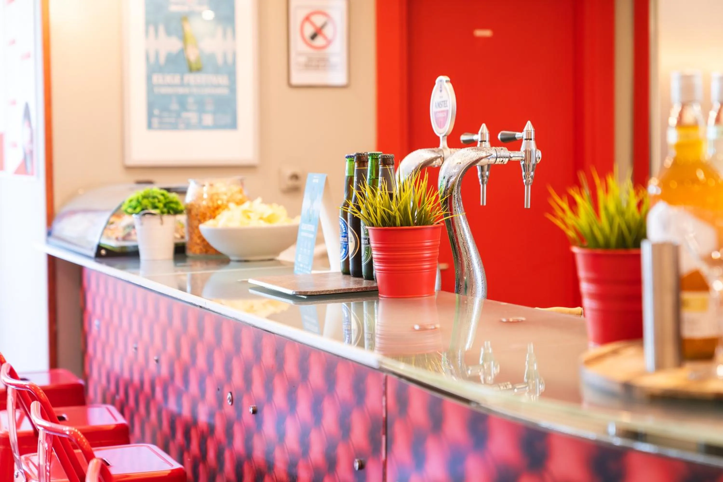 Food and drinks in Ibis Madrid Alcorcon Tresaguas