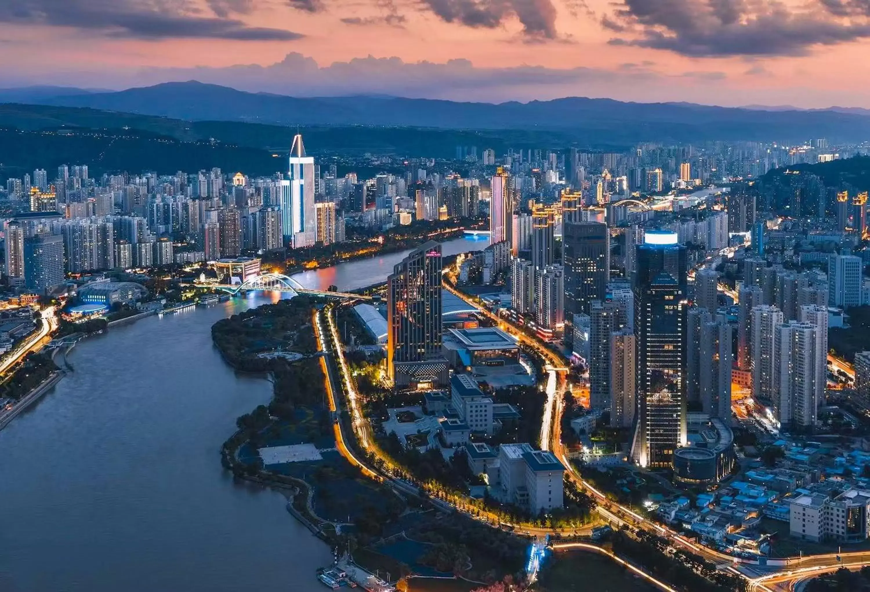 Property building, Bird's-eye View in Crowne Plaza Hotel Lanzhou, an IHG Hotel