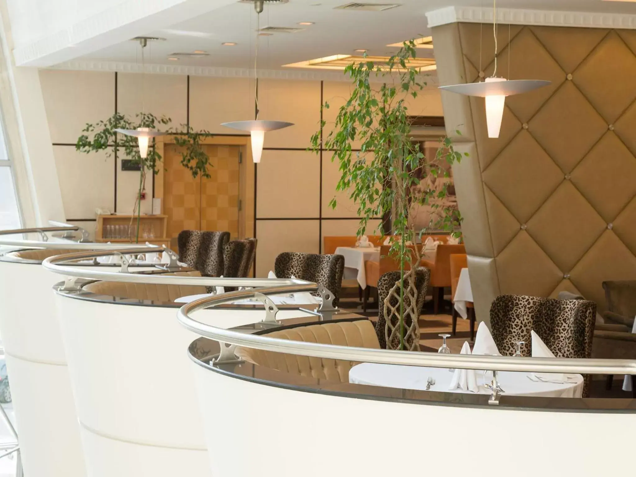 Restaurant/places to eat in Metropolitan Hotels Ankara