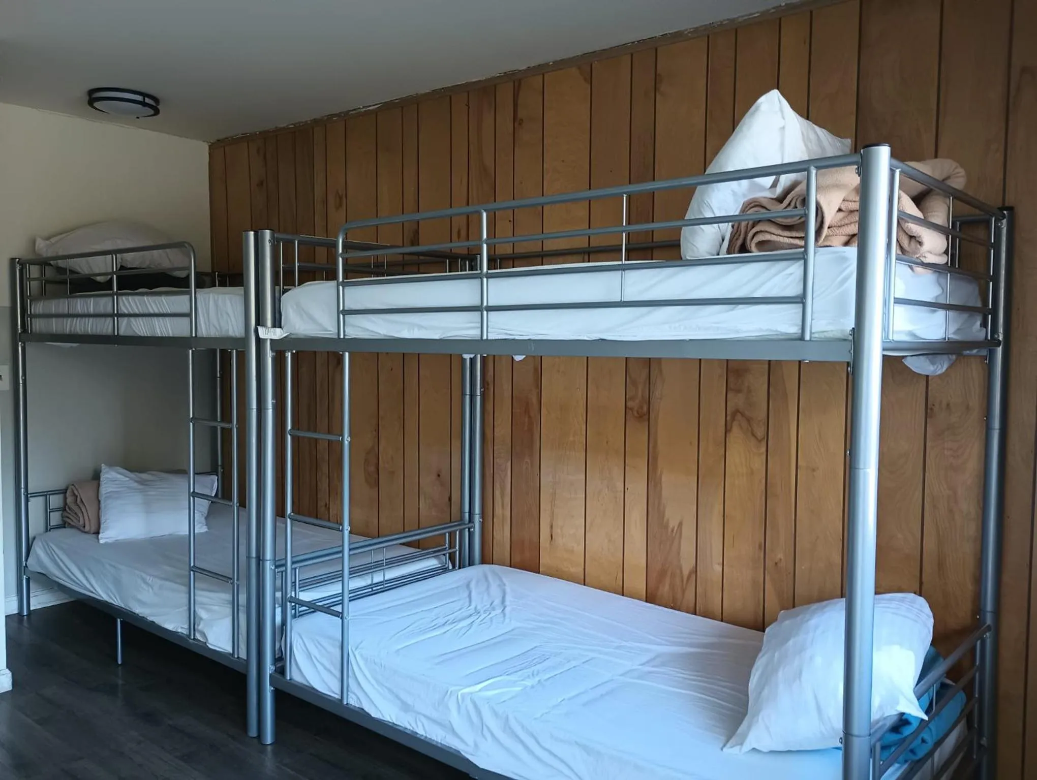 bunk bed, Bed in Cedar Inn & Suites