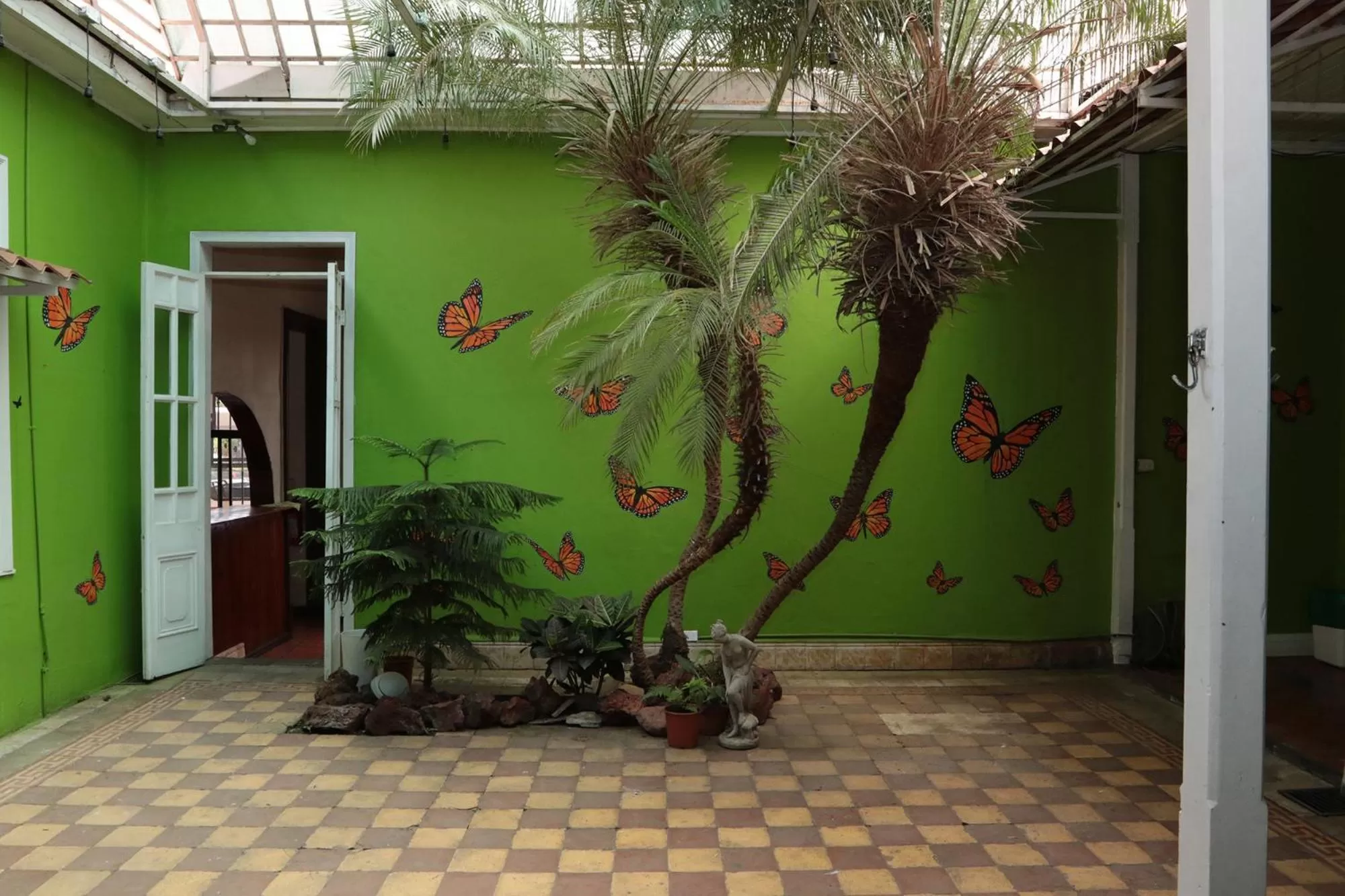 Casa Mayela Guest House