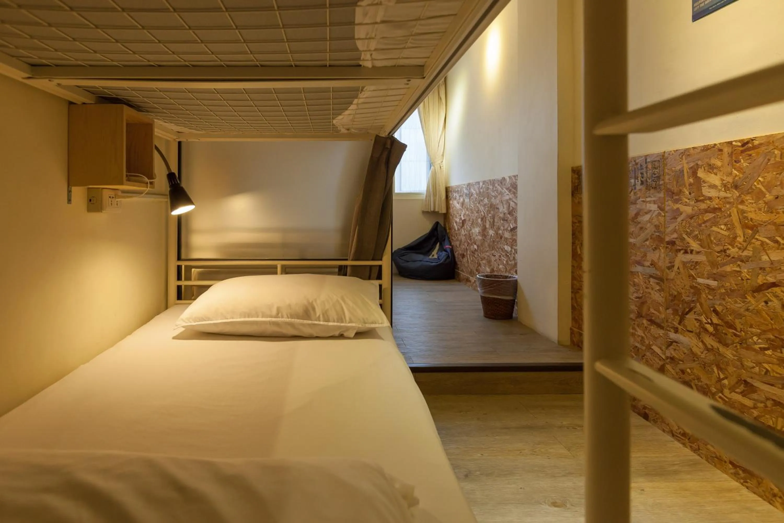 Decorative detail, Bed in Sleeping Boot Hostel