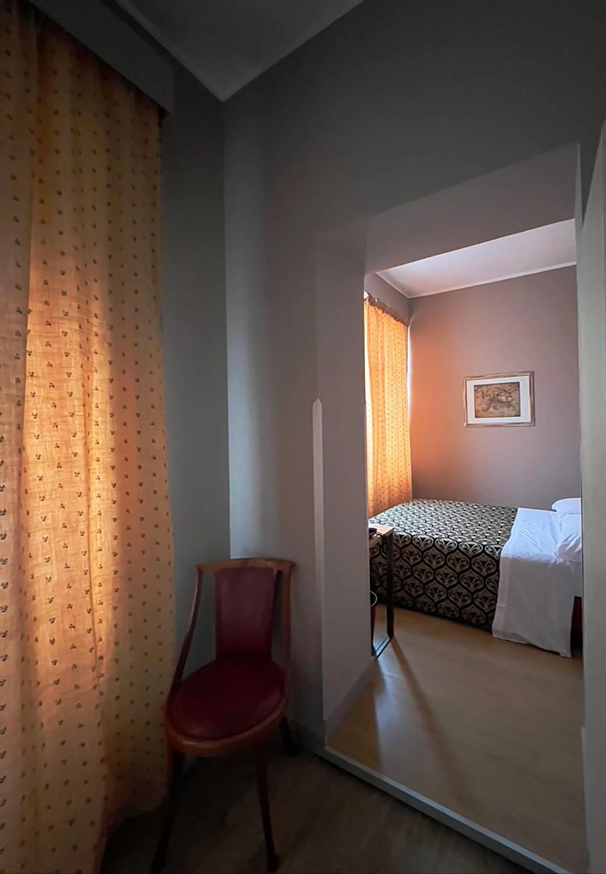 Bedroom, Bed in Hotel King