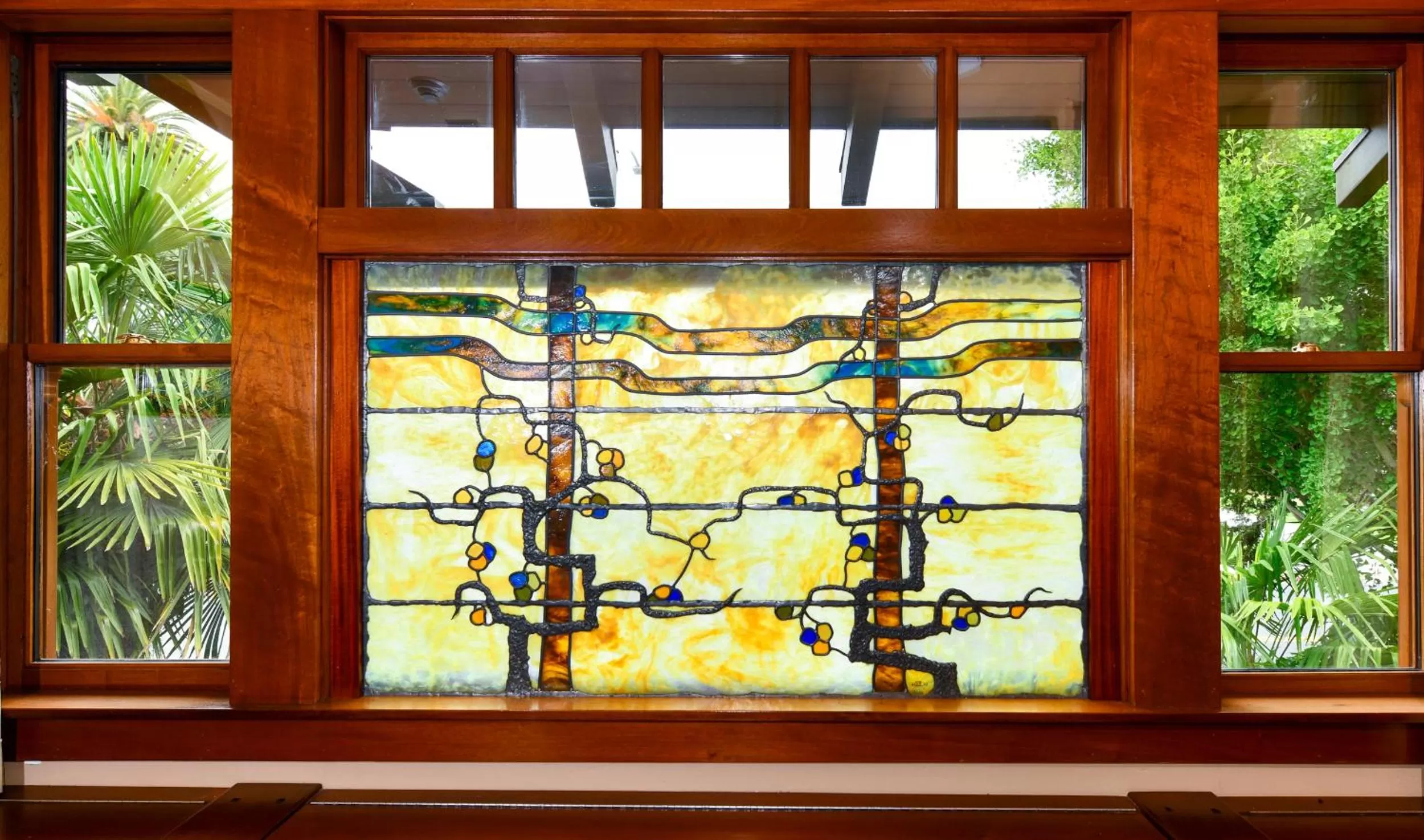 Decorative detail in Blackbird Inn