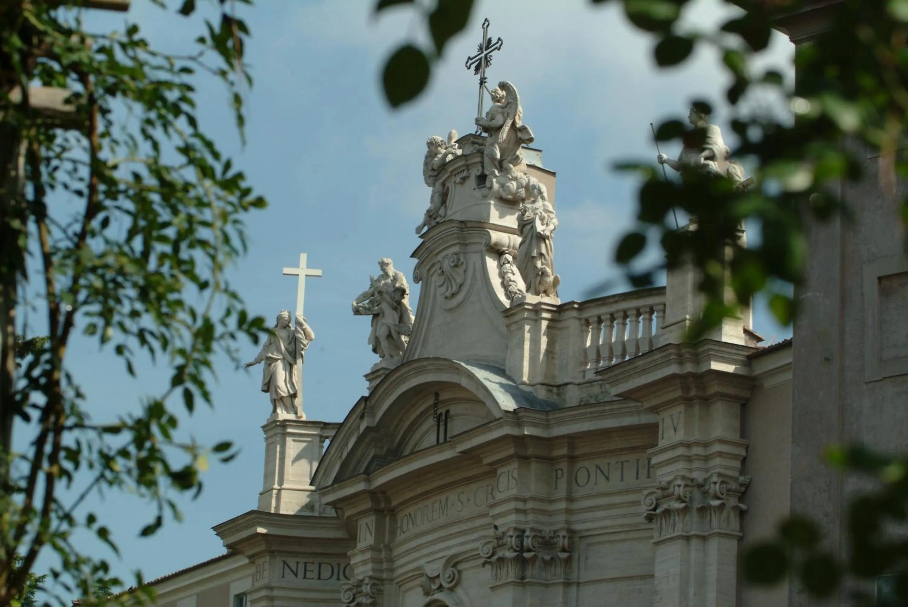 Area and facilities in Domus Sessoriana