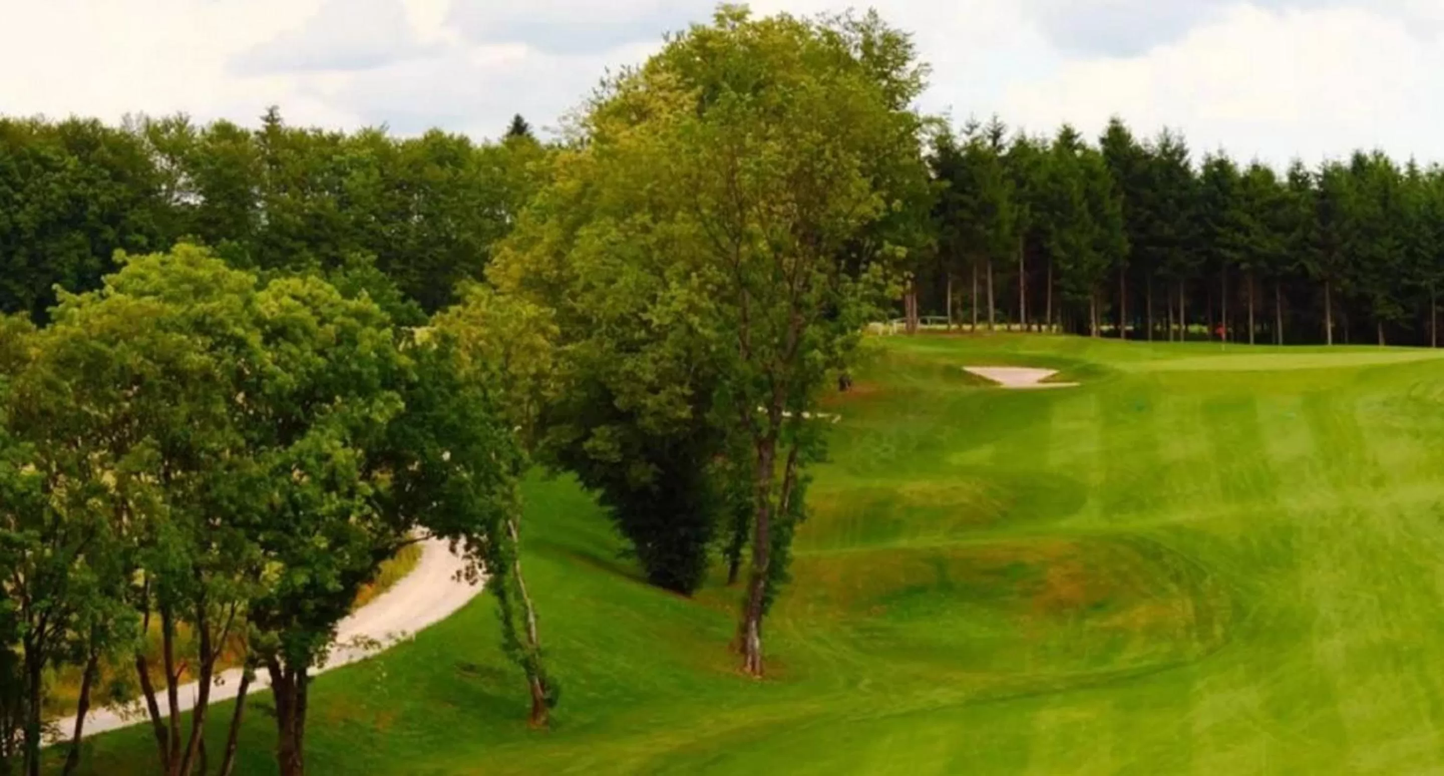 Golfcourse in Fisher's Hotel