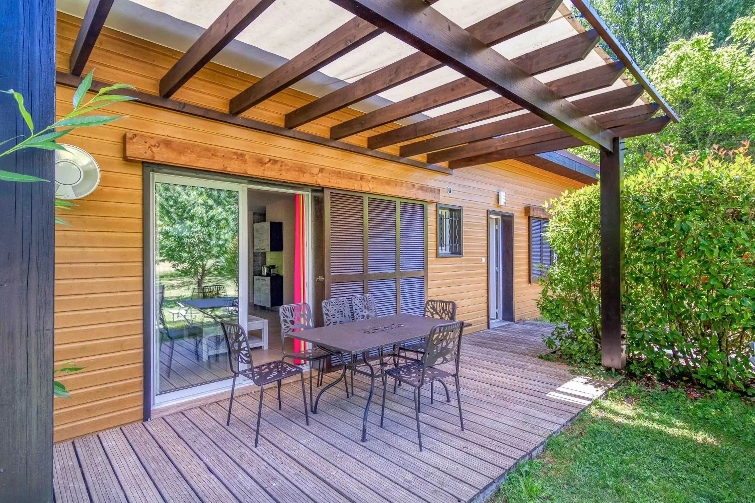 Patio in Le Clos Vallis