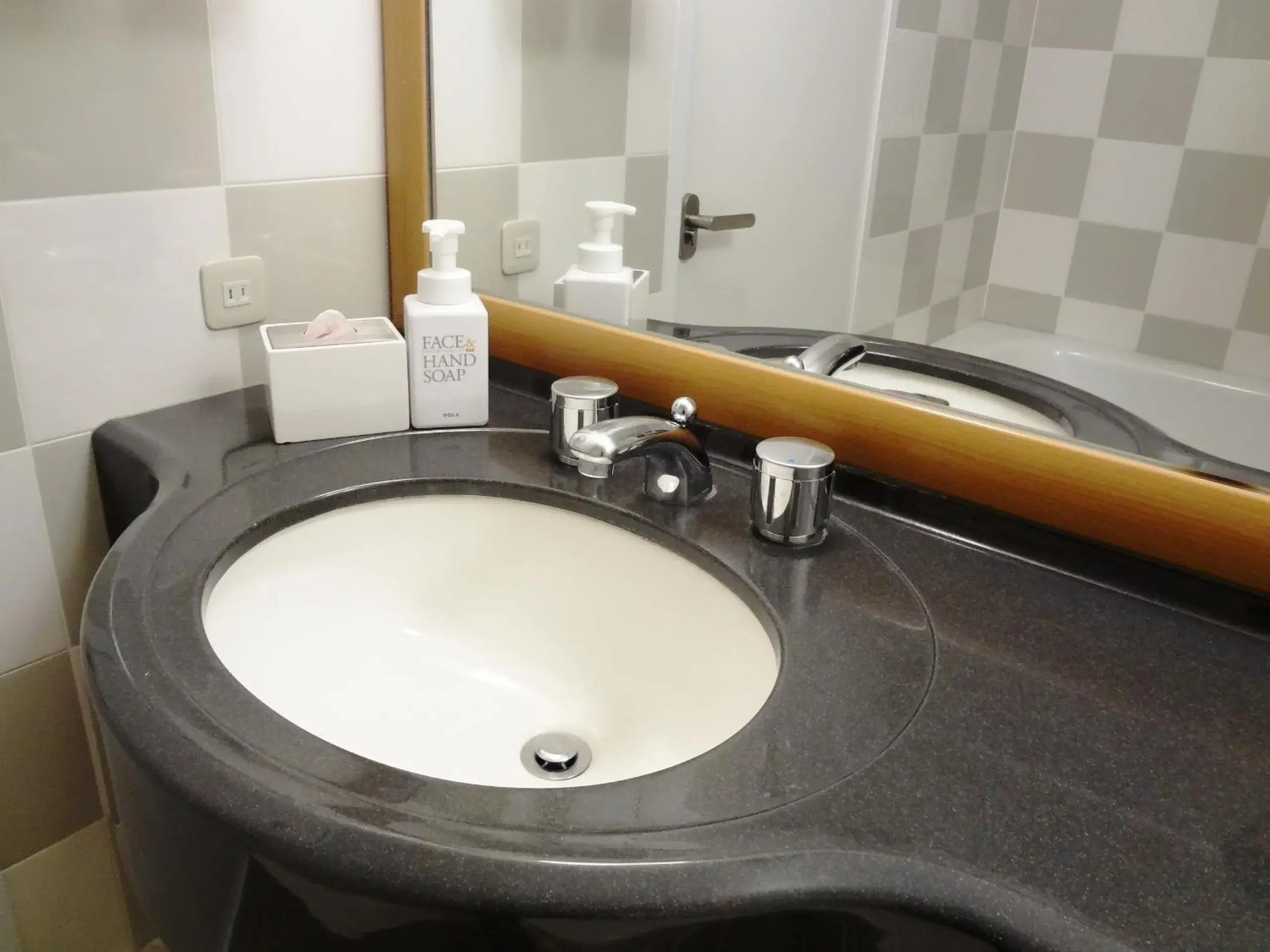 Standard Twin Room in Hakone Highland Hotel Standard Twin Room in Hakone Highland Hotel