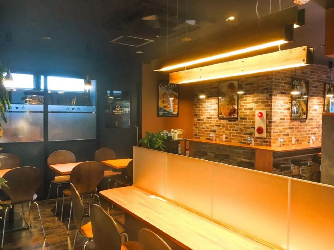 Restaurant/places to eat, Lounge/Bar in HOTEL LiVEMAX Yokohama-Eki Nishiguchi