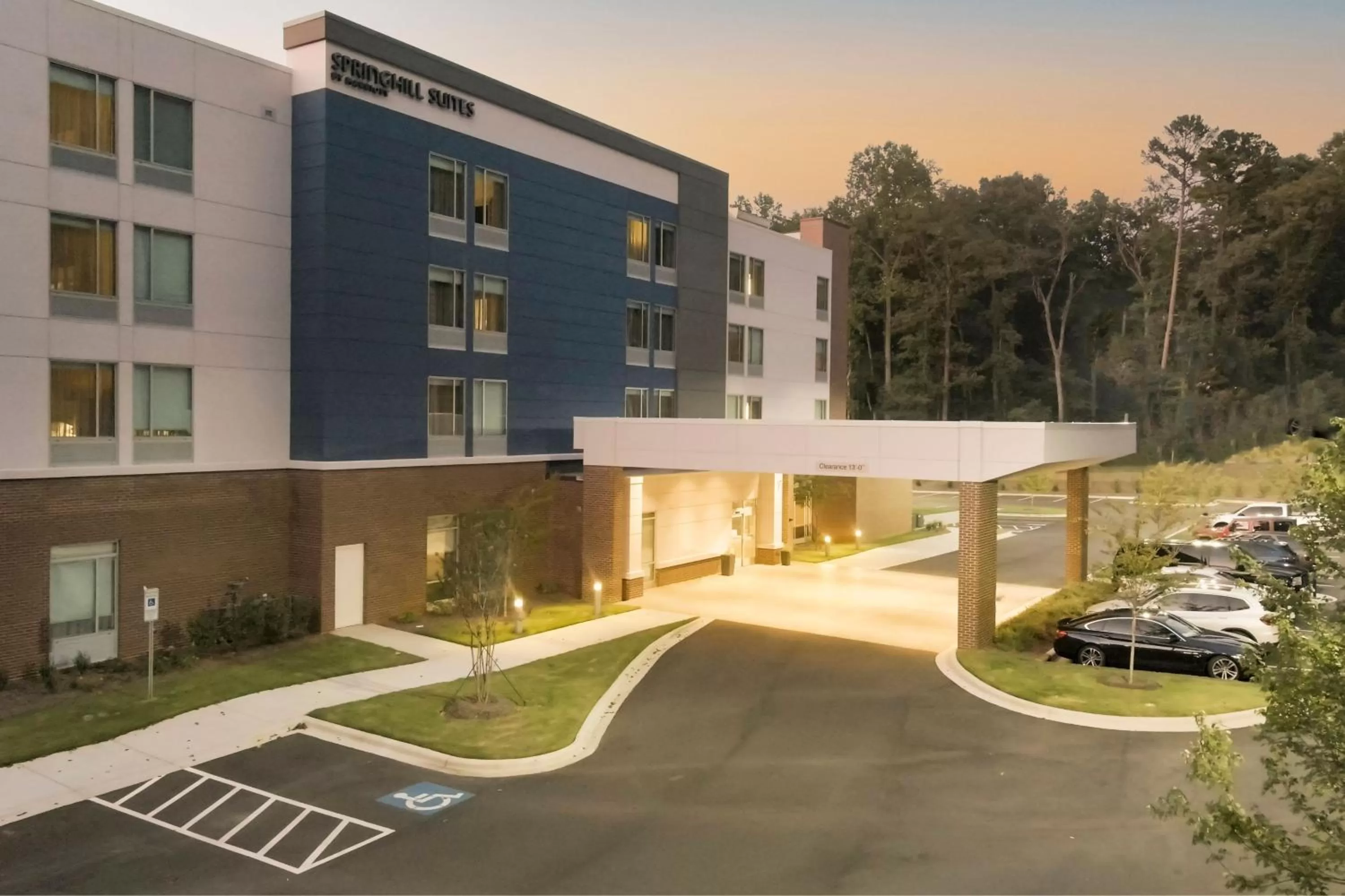 Property building in SpringHill Suites by Marriott Charlotte Huntersville