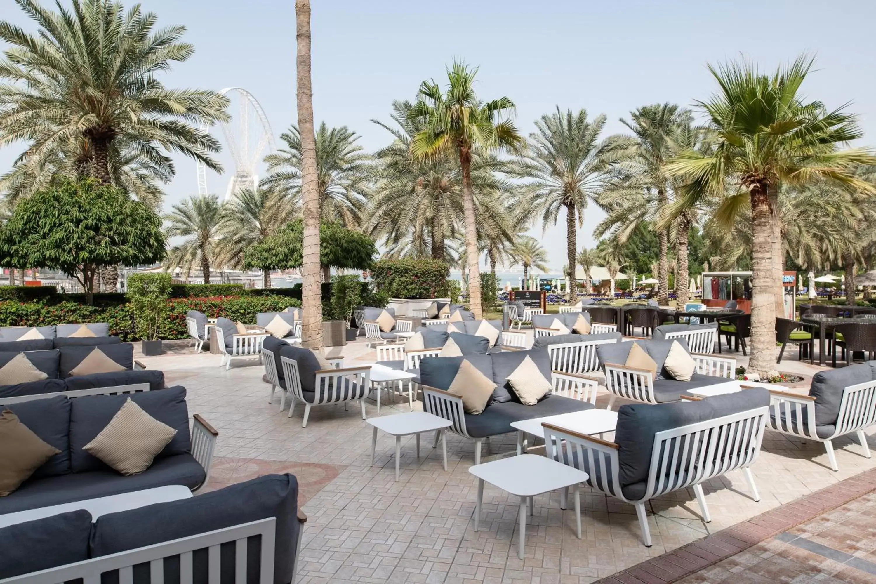 Restaurant/Places to Eat in Sheraton Jumeirah Beach Resort