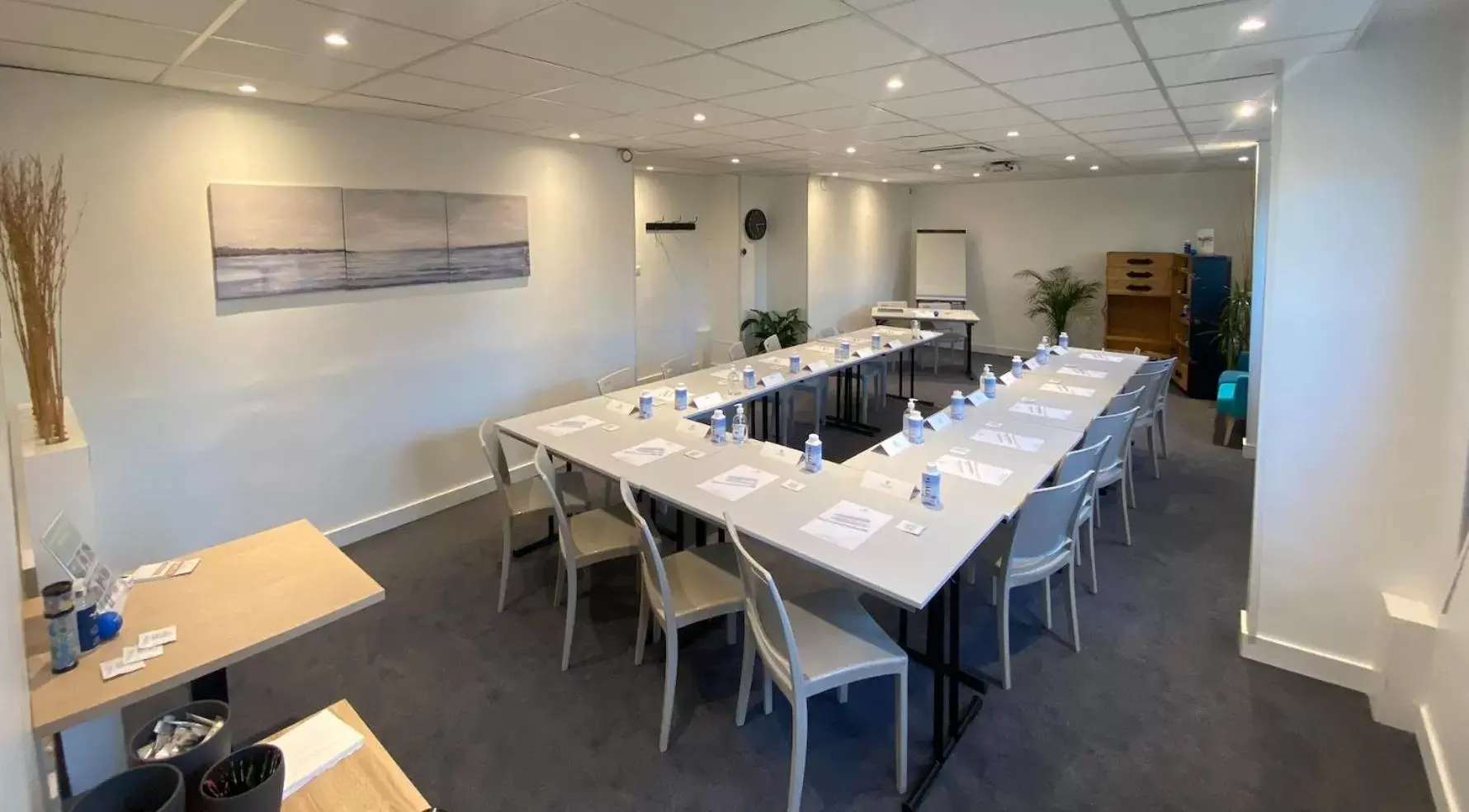 Banquet/Function facilities in Sure Hotel by Best Western Bordeaux Lac