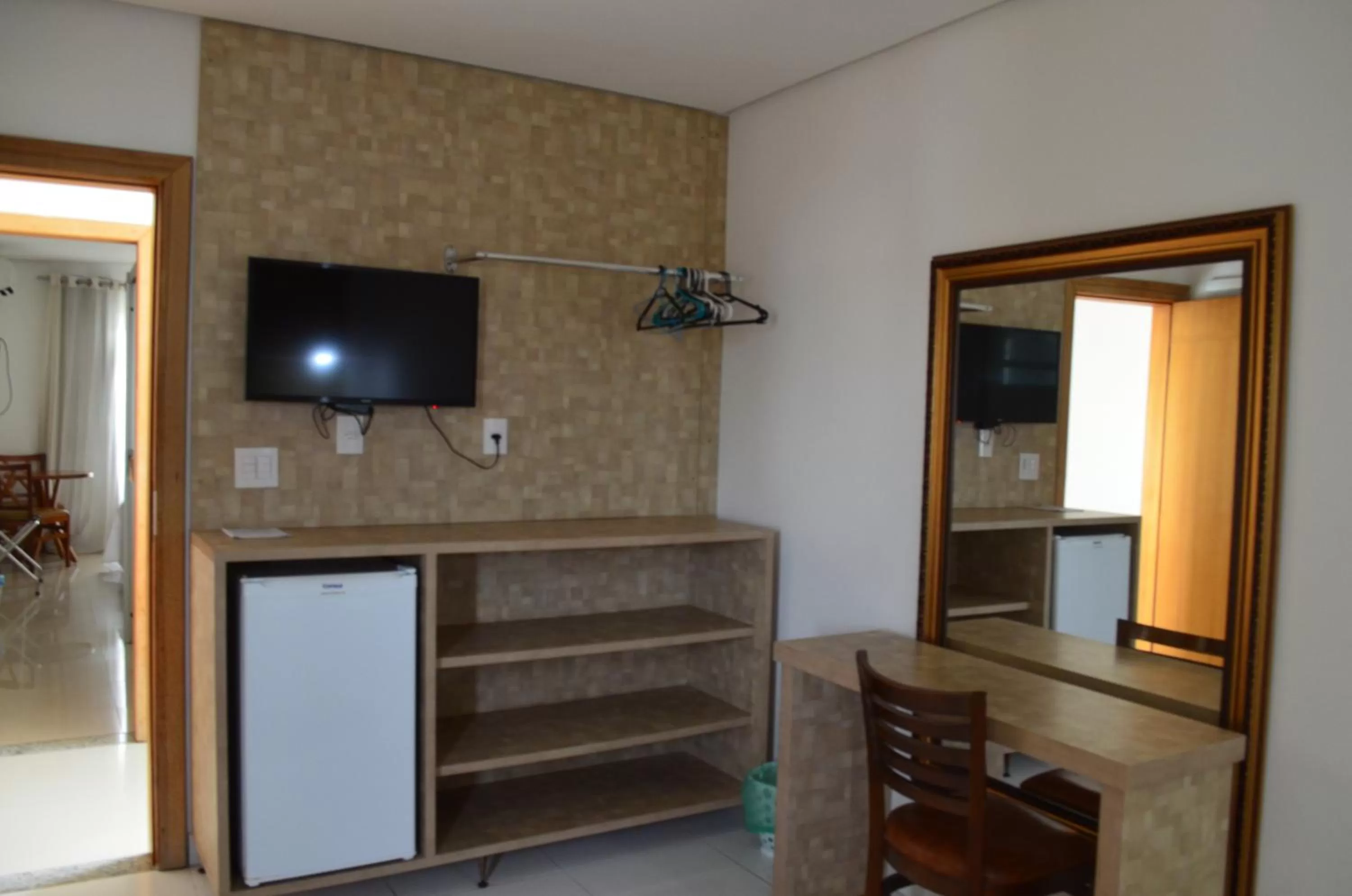 TV/Entertainment Center in Hotel Universo