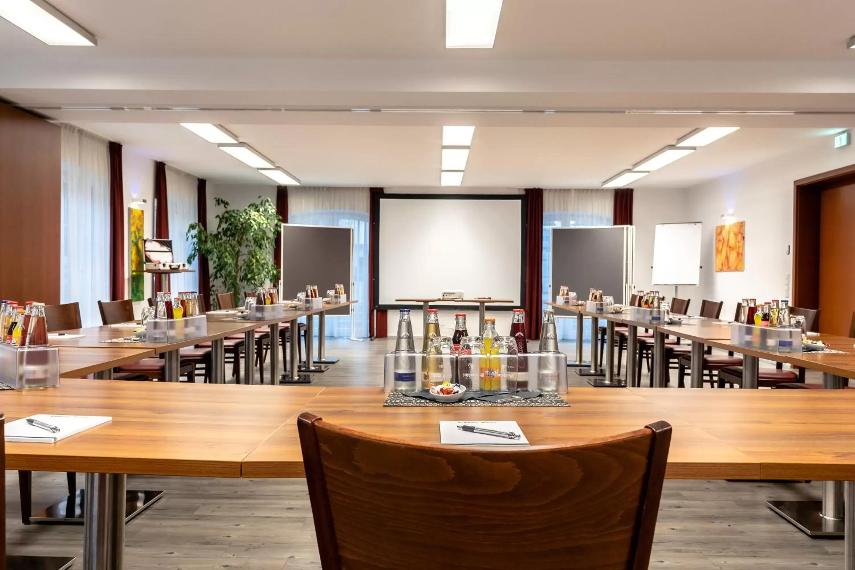 Meeting/conference room, Restaurant/Places to Eat in Weichandhof