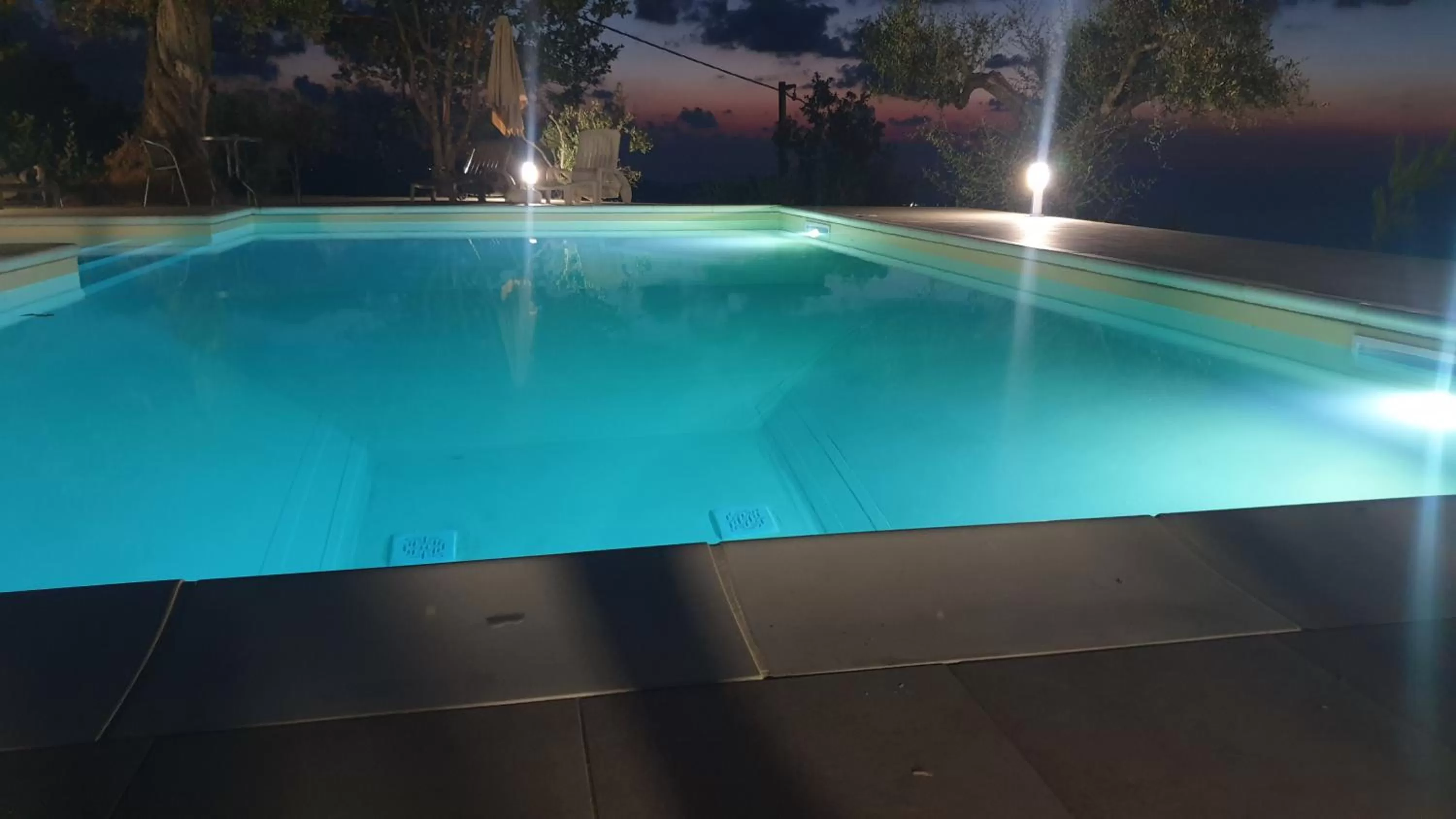 Swimming Pool in Villa Kirù