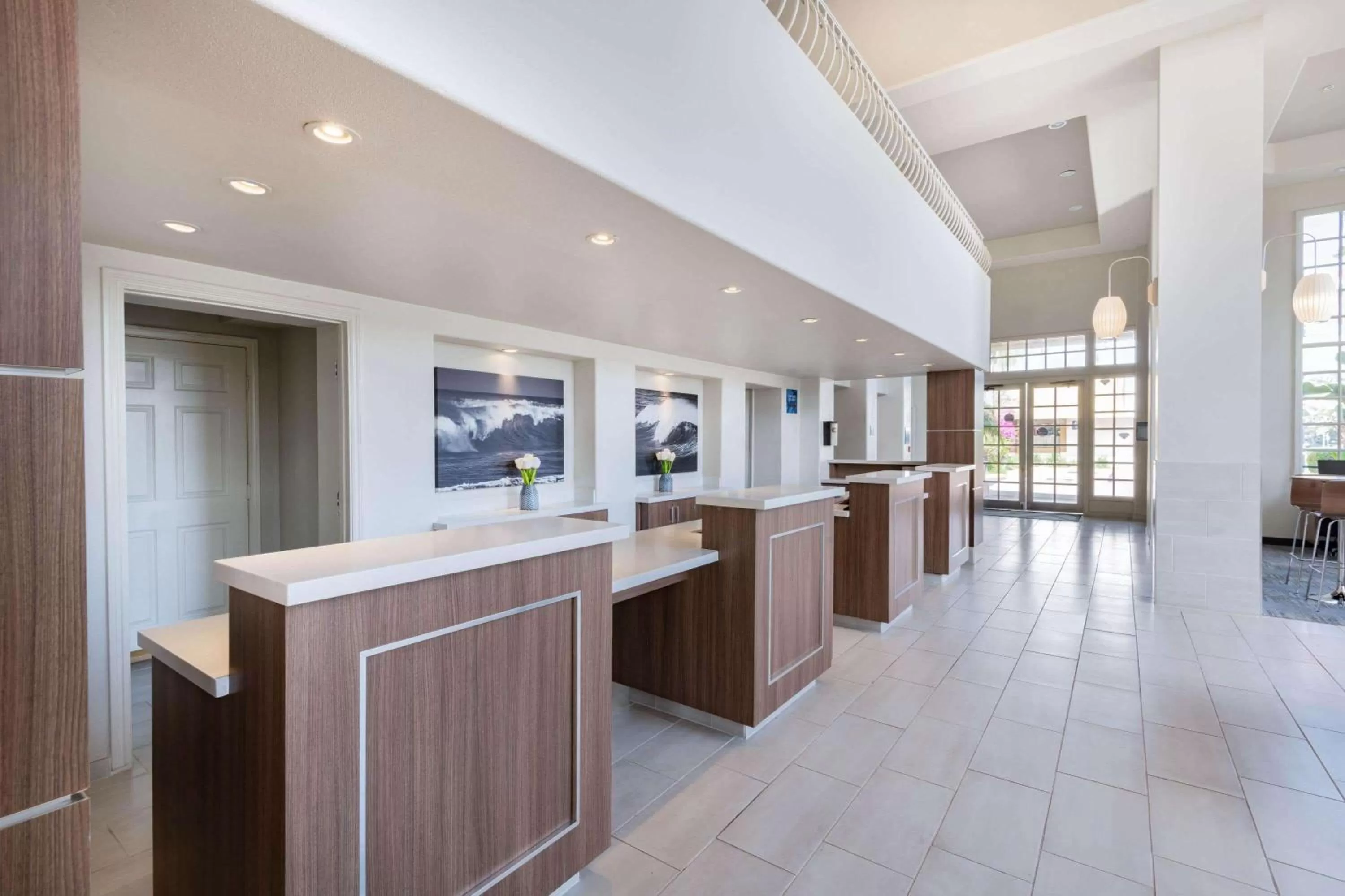 Lobby or reception in Wyndham Garden San Diego