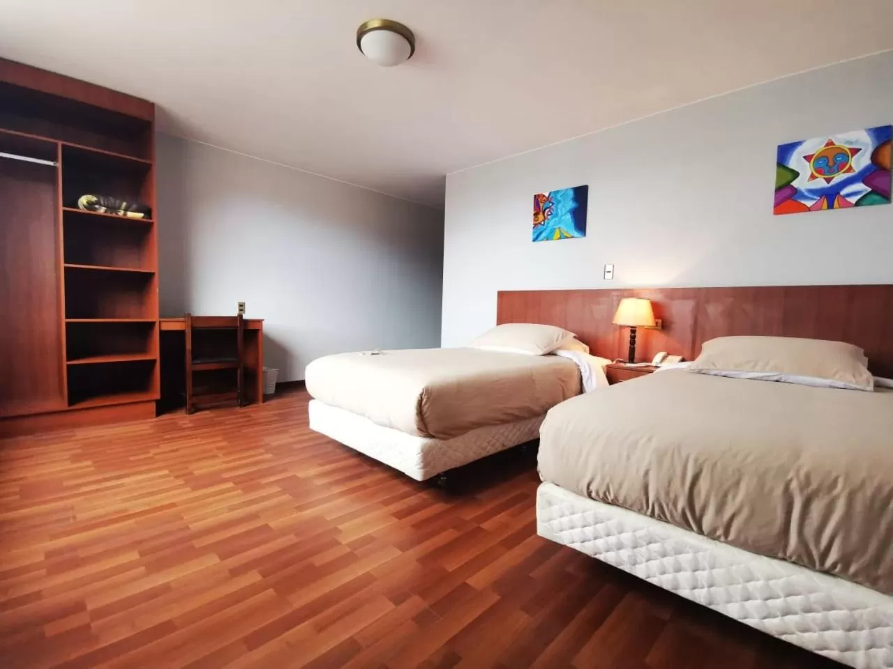 Twin Room in Hotel Madrid