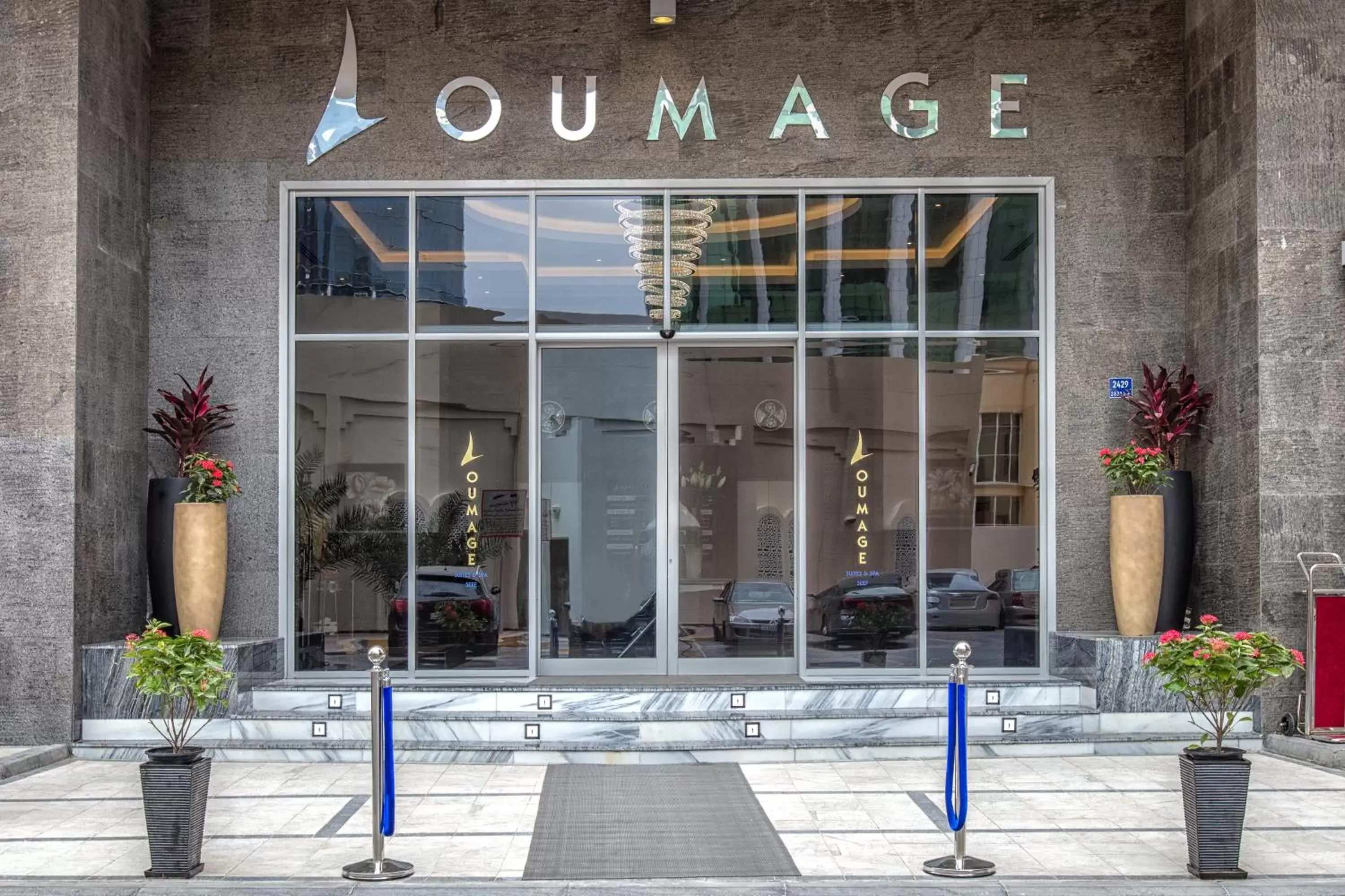 Facade/entrance in Loumage Suites and Spa