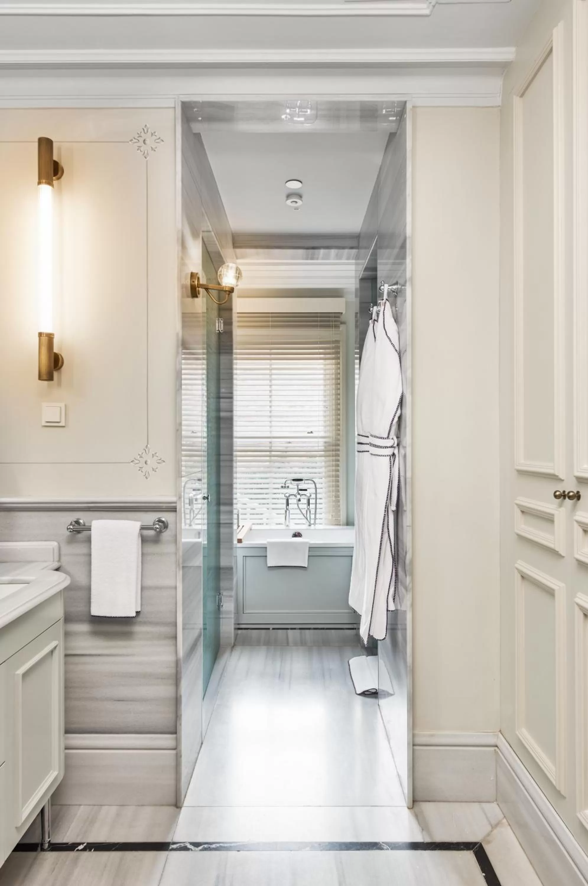 Bathroom in Six Senses Kocatas Mansions