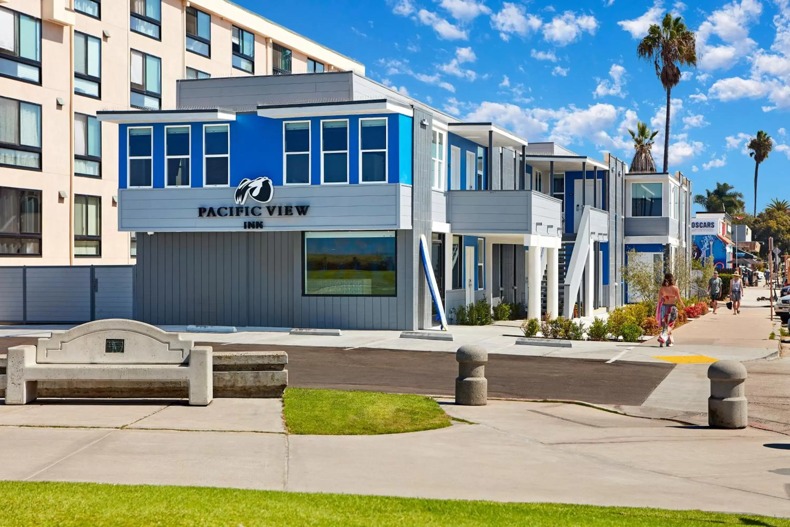 Facade/entrance, Property Building in Pacific View Inn