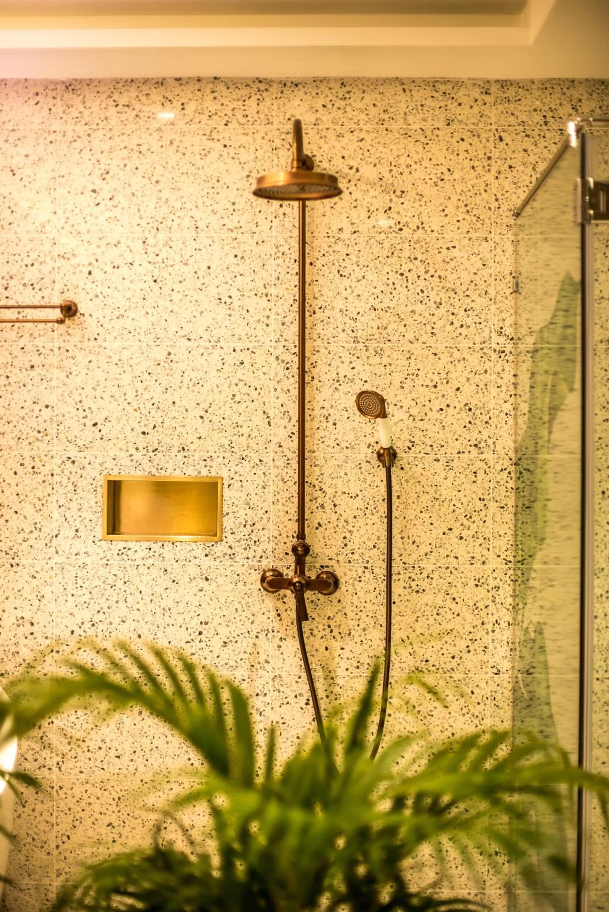 Bathroom in Tien Terrace Macalister