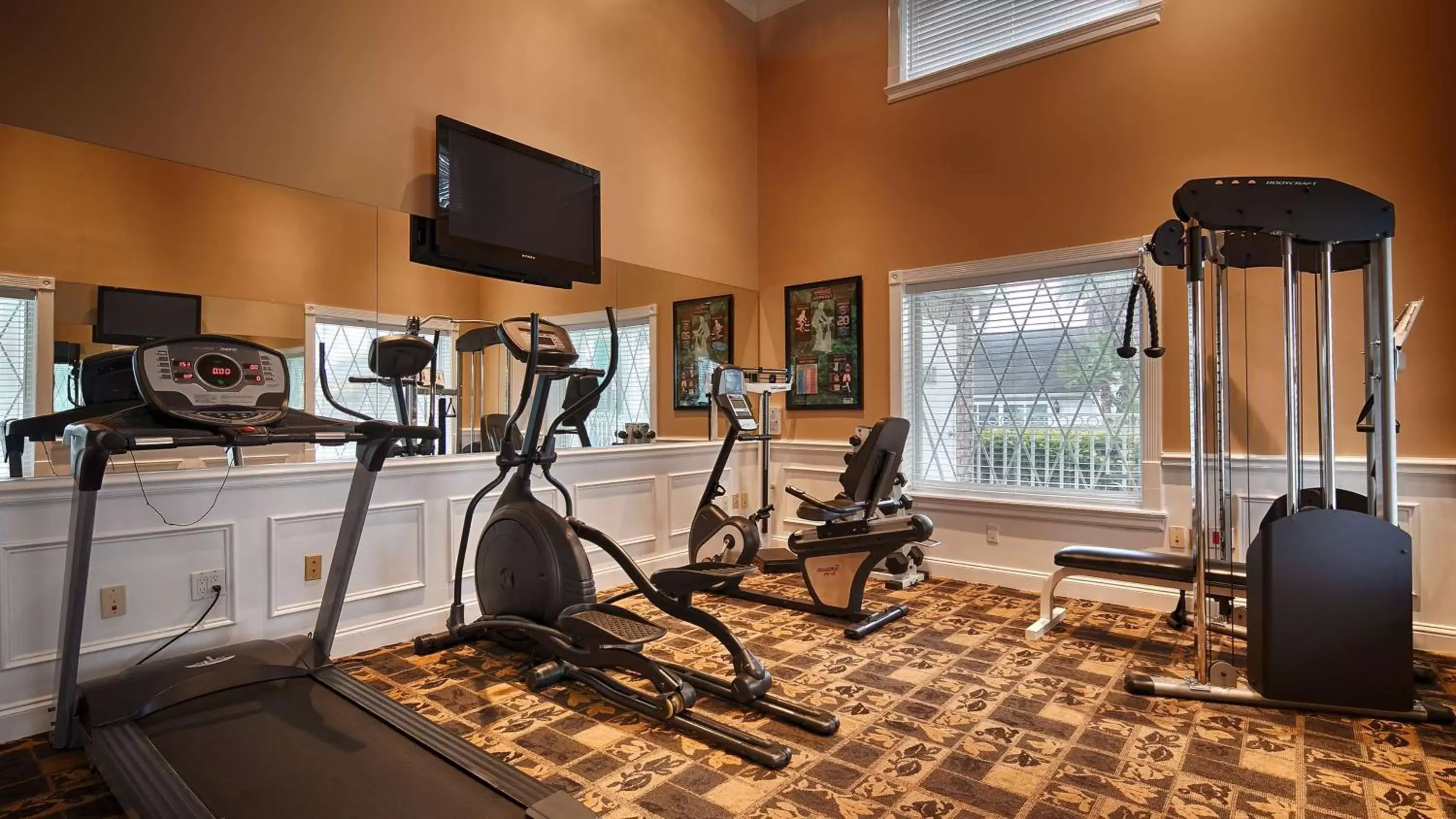 Fitness centre/facilities, Fitness Center/Facilities in Best Western Plus Kingsland