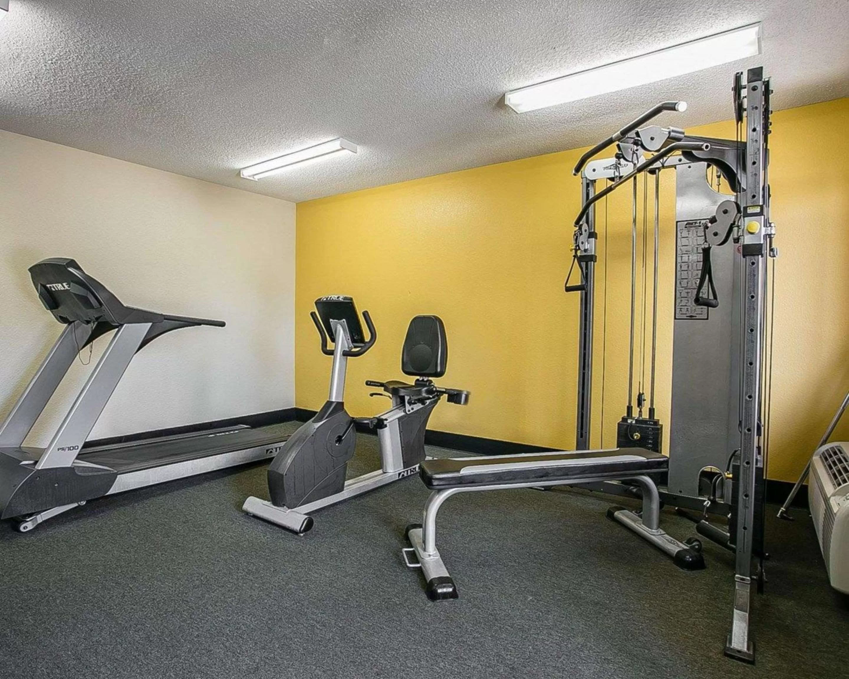 Fitness centre/facilities in Quality Inn Augusta West Near Fort Gordon