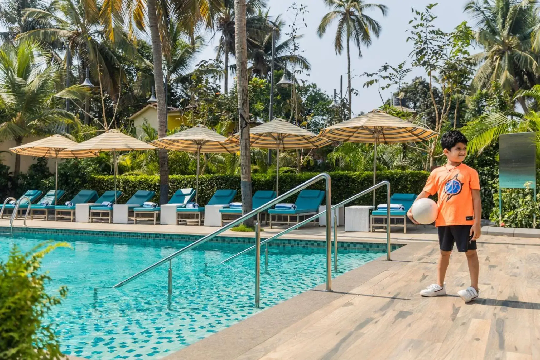 Fitness centre/facilities, Swimming Pool in Holiday Inn Goa Candolim