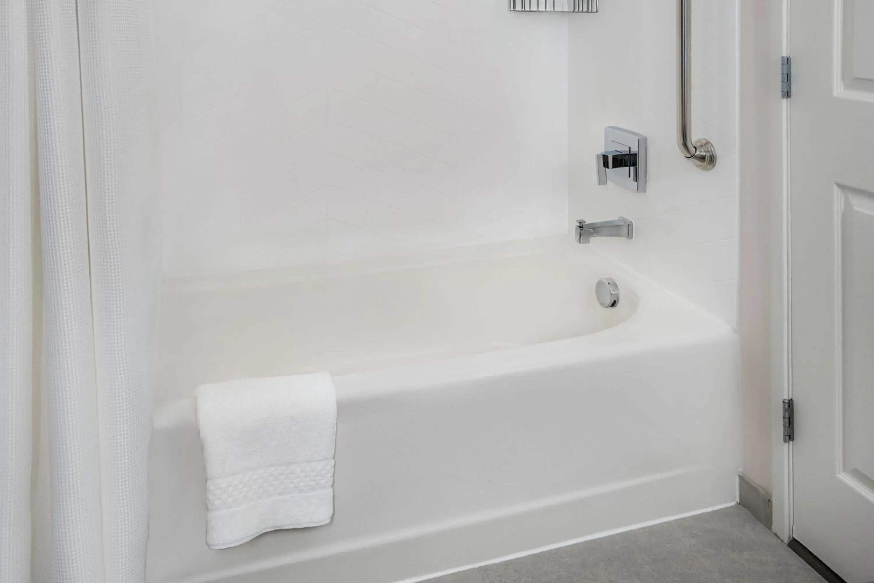 Bedroom, Bathroom in Wingate By Wyndham Rome Bedroom, Bathroom in Wingate By Wyndham Rome