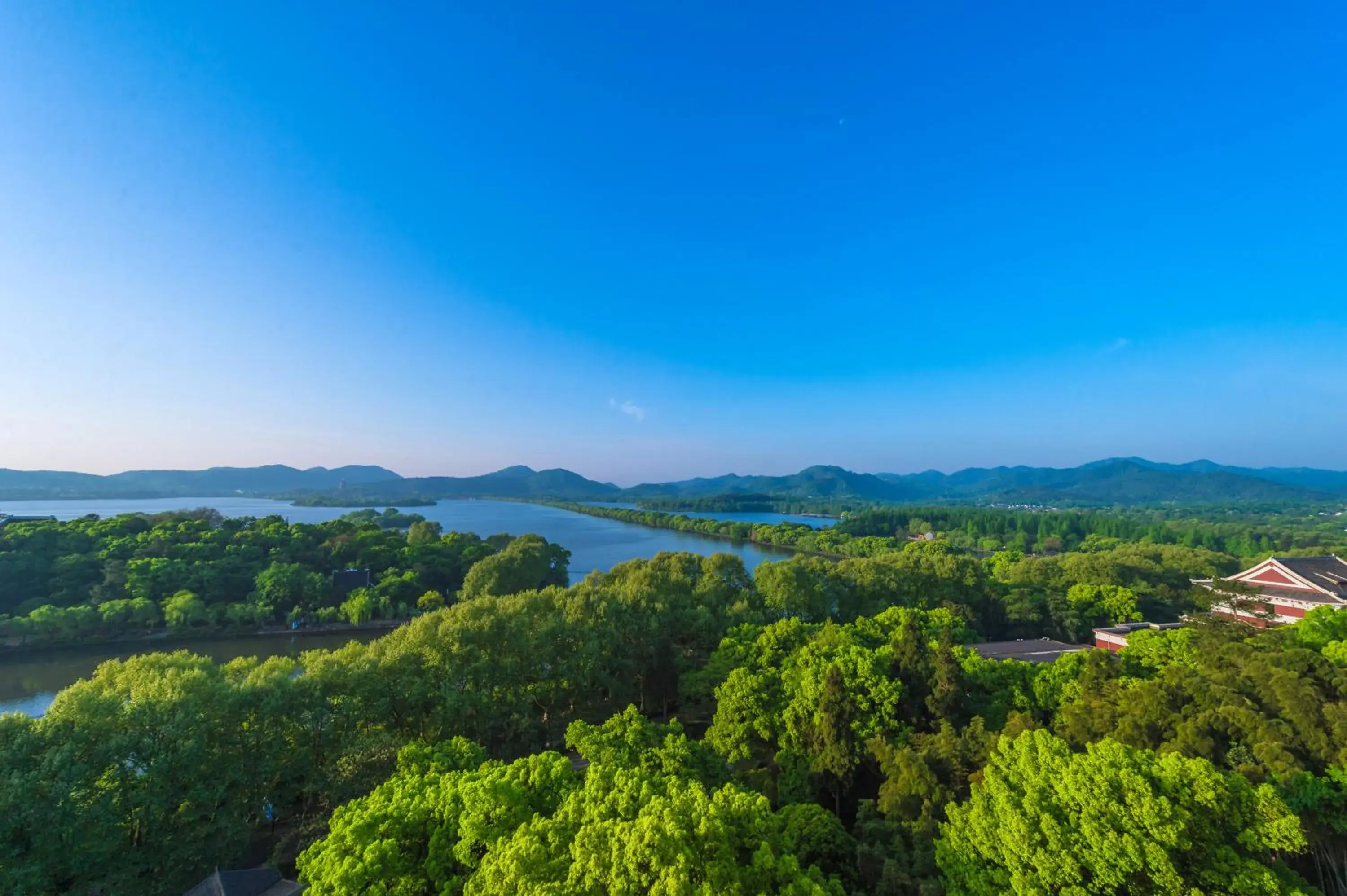 Lake view, Bird's-eye View in Shangri-La Hotel, Hangzhou