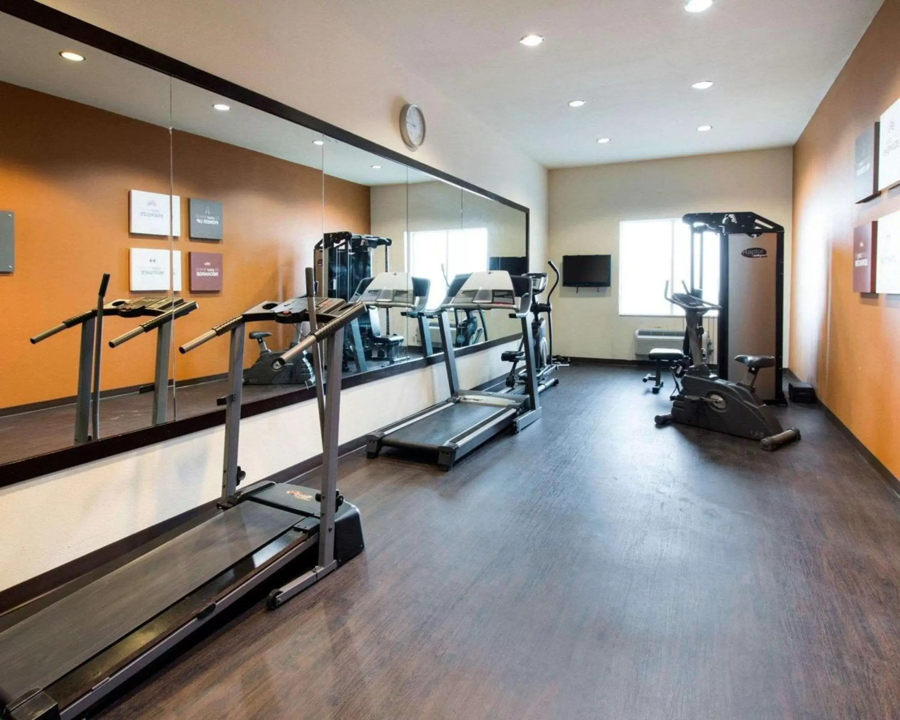 Fitness centre/facilities, Fitness Center/Facilities in Comfort Suites Waxahachie