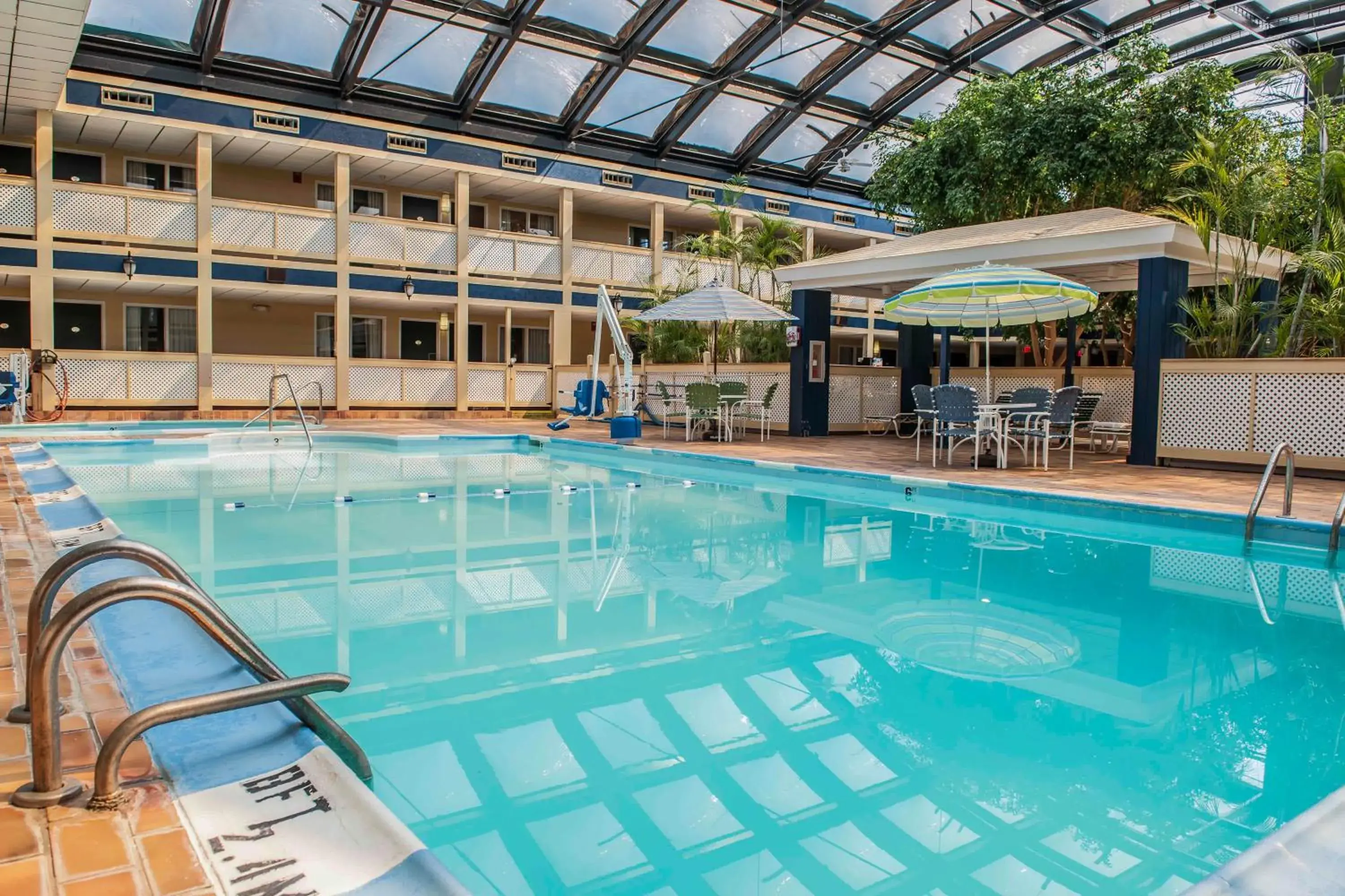 Swimming Pool in Ramada by Wyndham Indianapolis Speedway