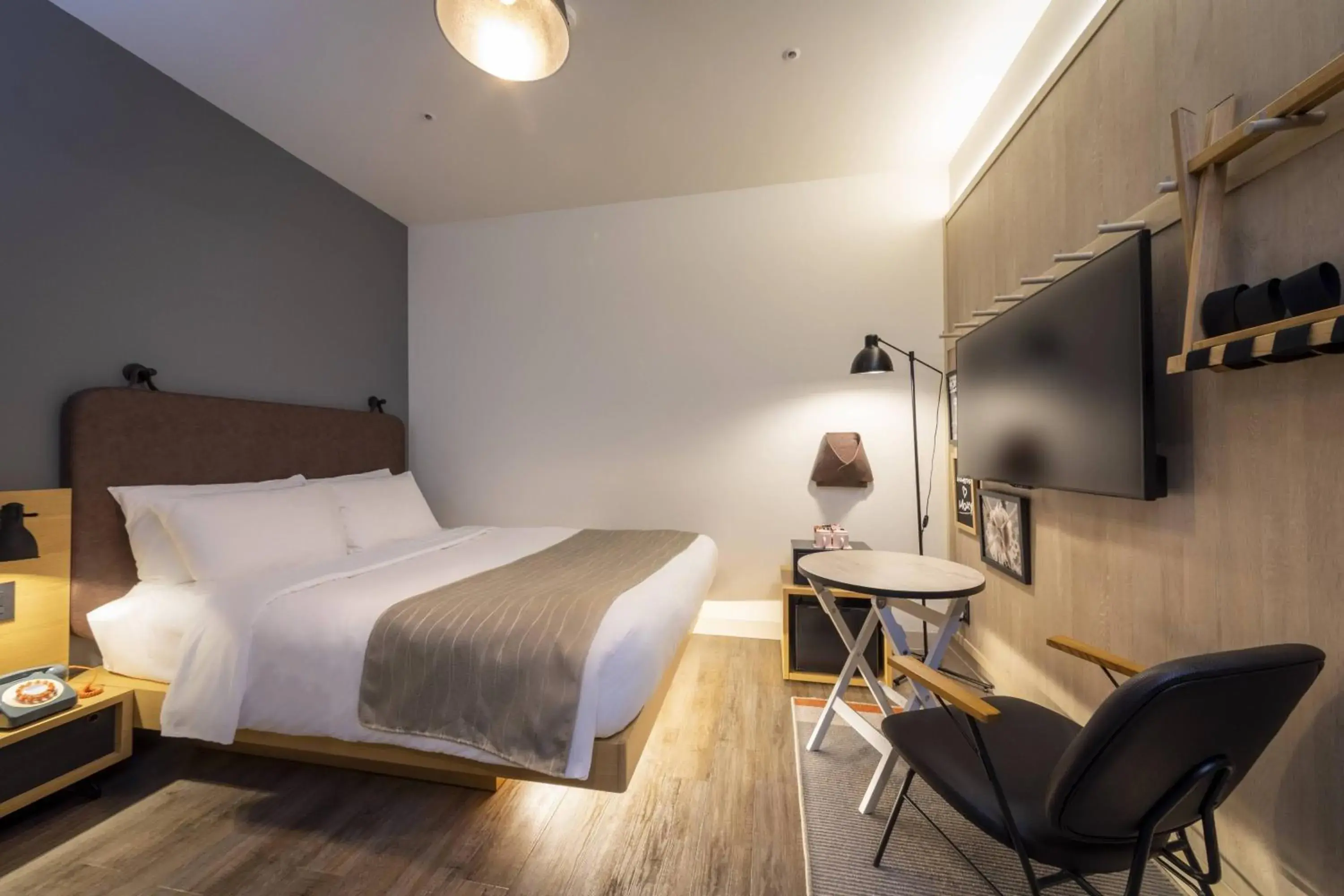 Photo of the whole room, Bed in MOXY Osaka Honmachi by Marriott