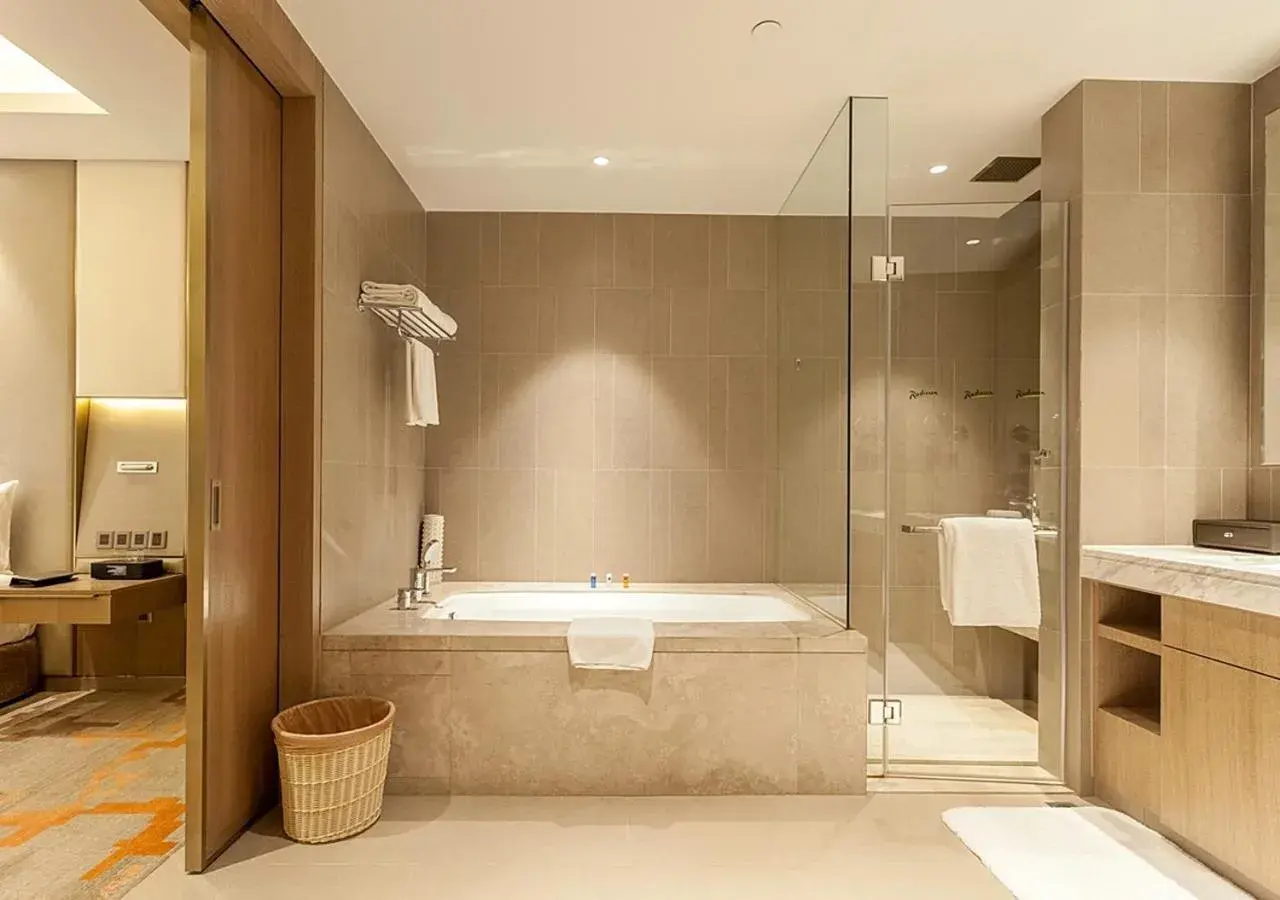 Bath, Bathroom in Radisson Exhibition Center Shanghai