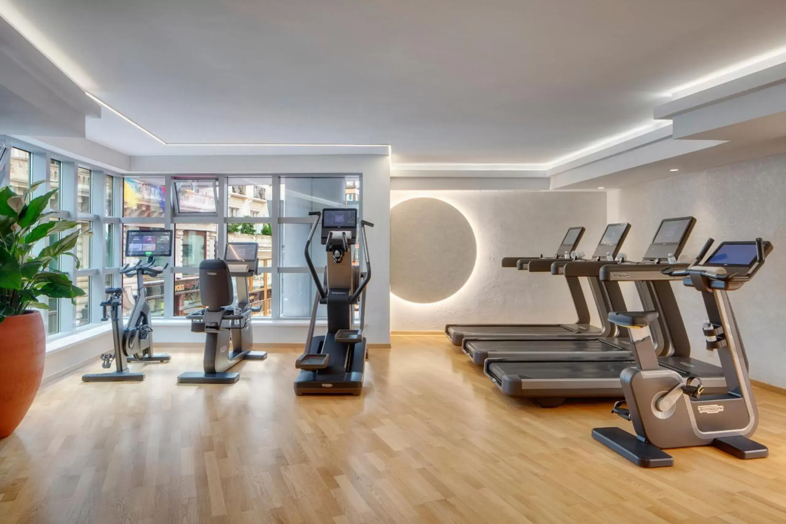 Fitness centre/facilities, Fitness Center/Facilities in Kempinski Hotel Corvinus Budapest