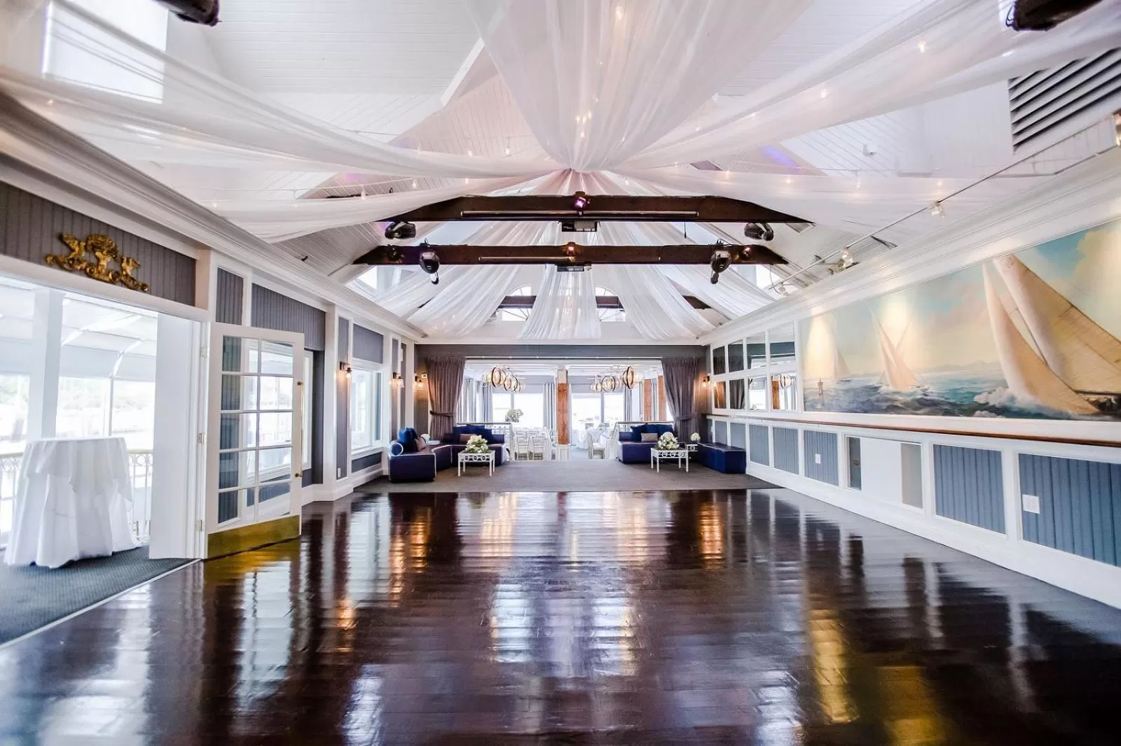 Banquet/Function facilities in Danfords Hotel & Marina