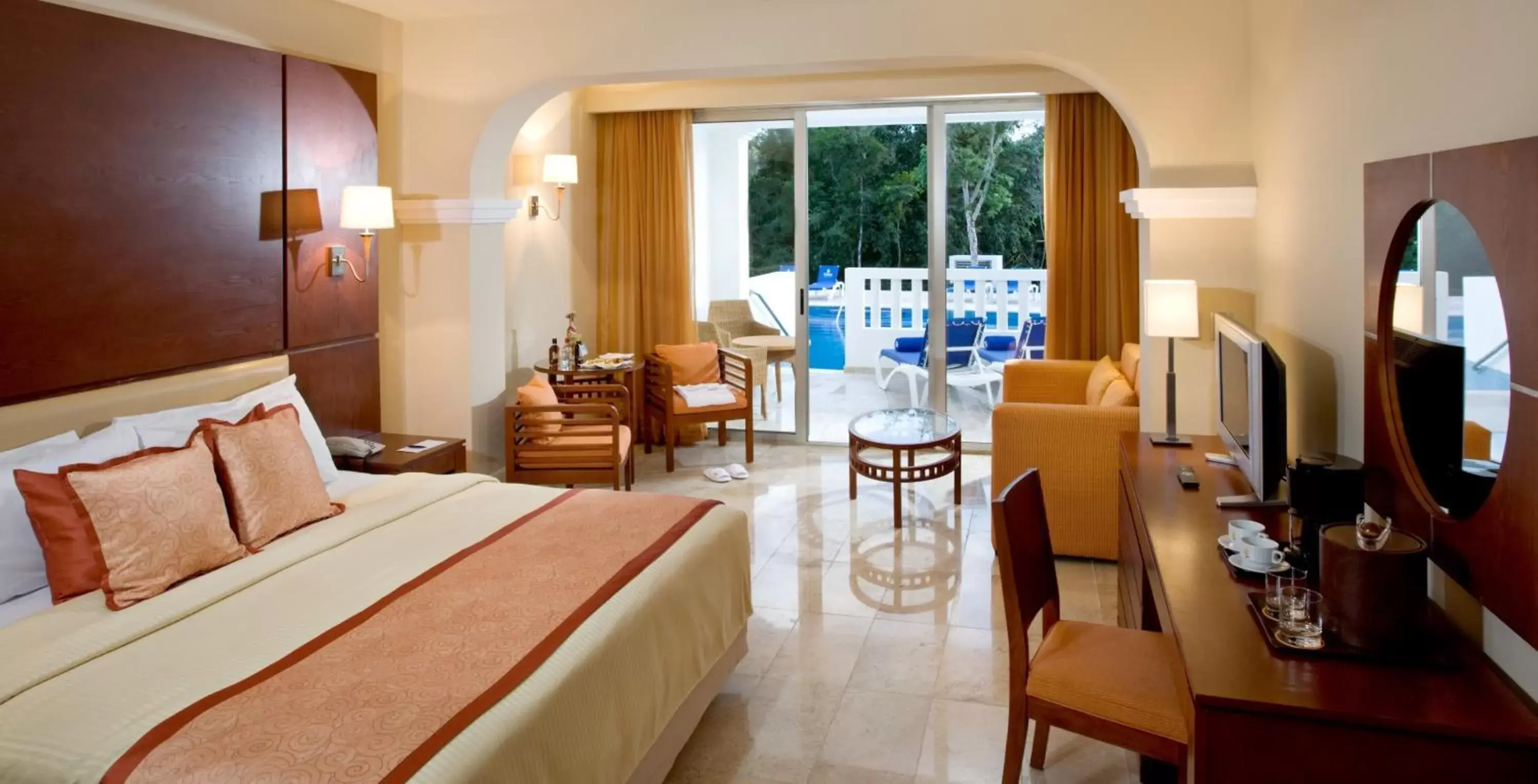Bedroom in Grand Riviera Princess - All Inclusive